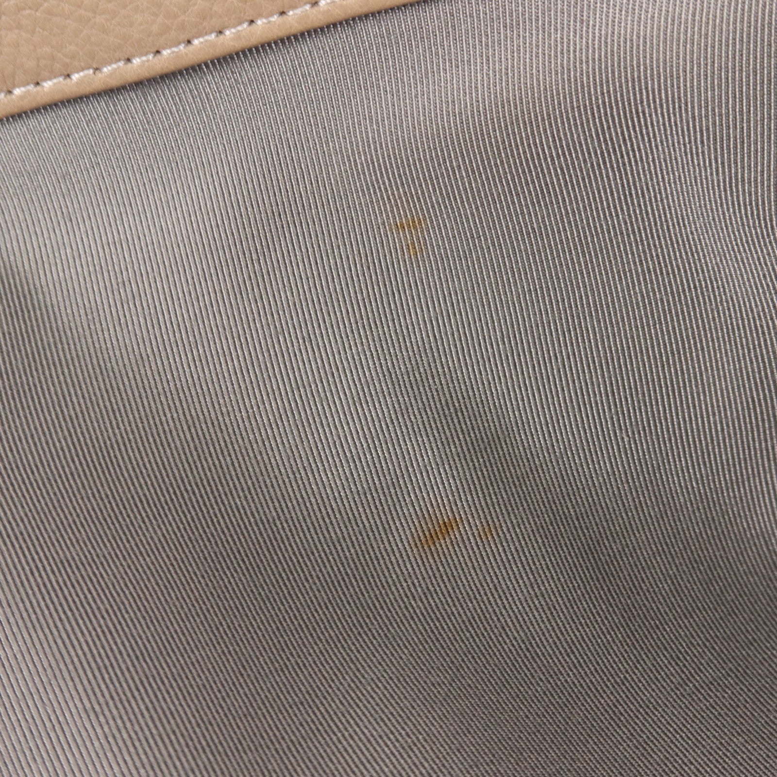 CHANEL 牛皮皮革Tote Bag銀扣肩背袋