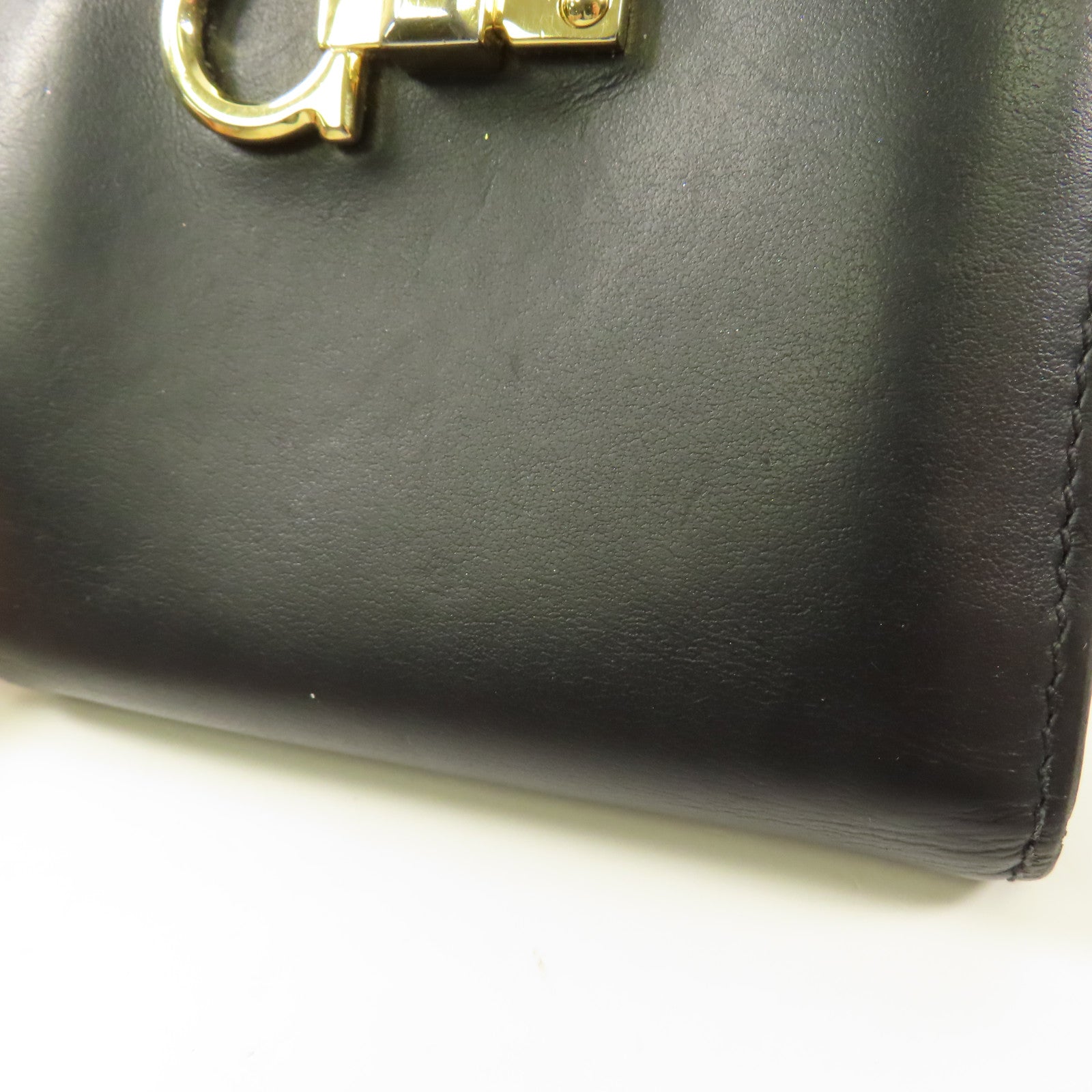 Salvatore Ferragamo 羊皮皮革Wallet金扣錢包