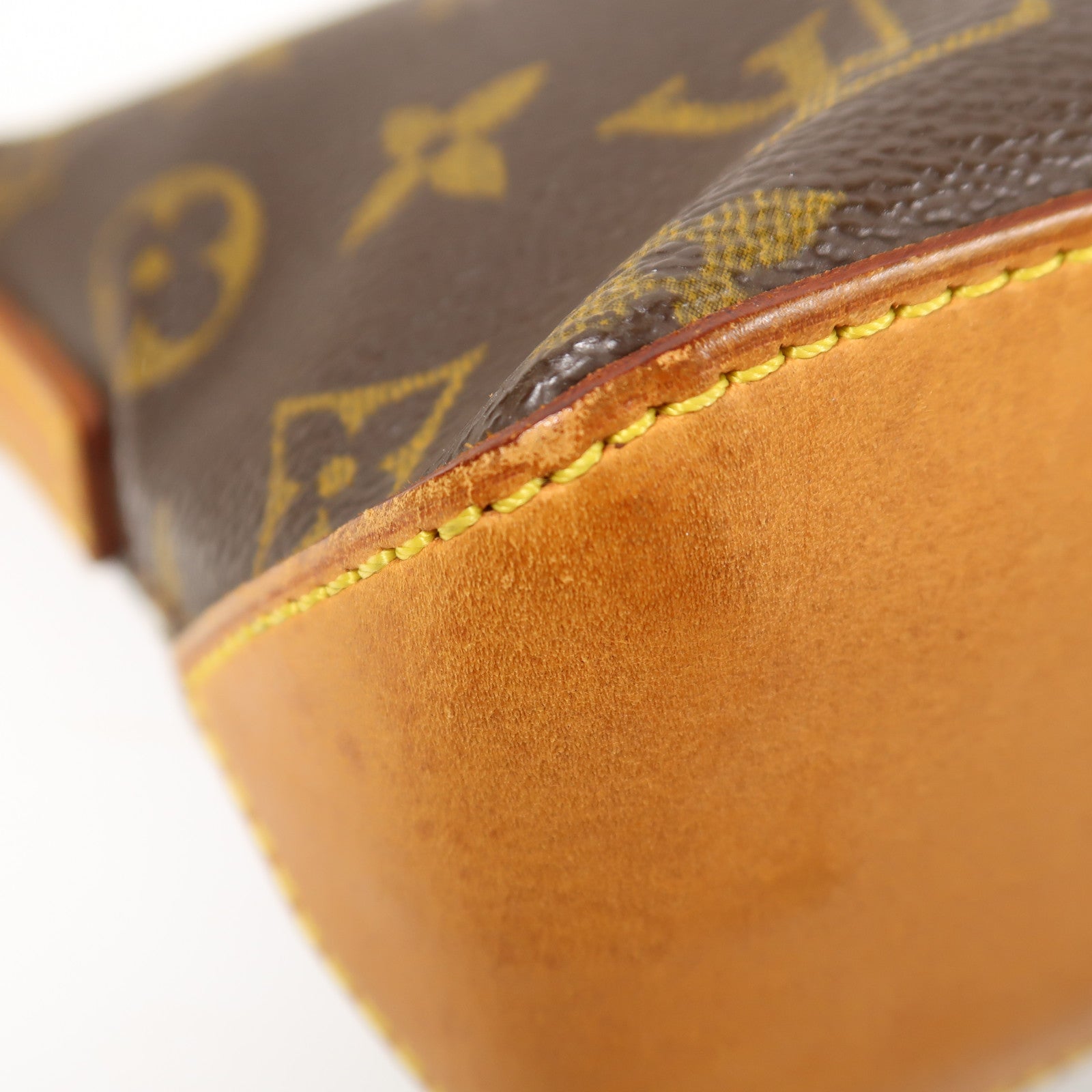 LOUIS VUITTON Monogram Trotteur金扣肩背袋啡色