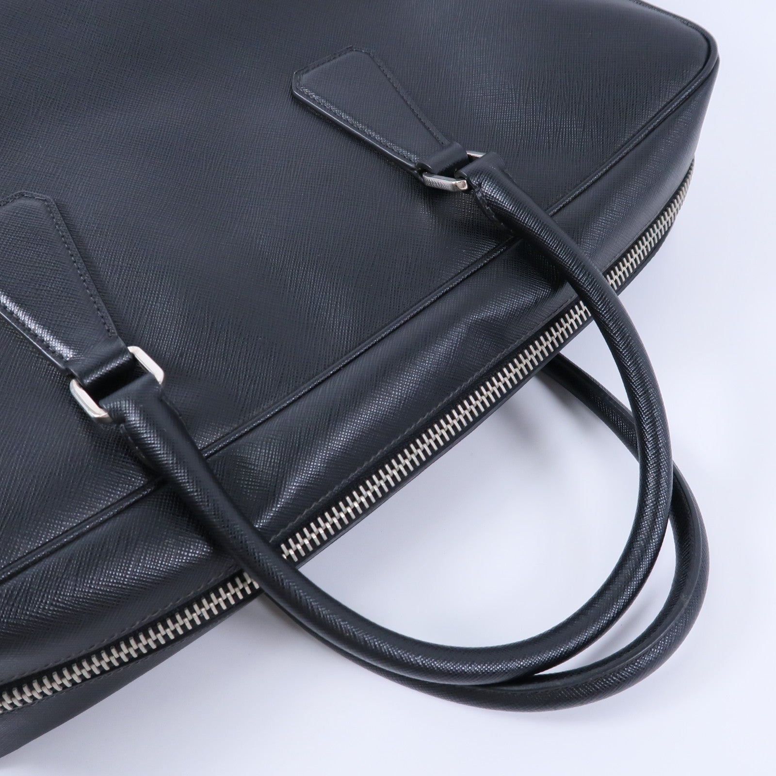 PRADA 牛皮皮革Briefcase公事包