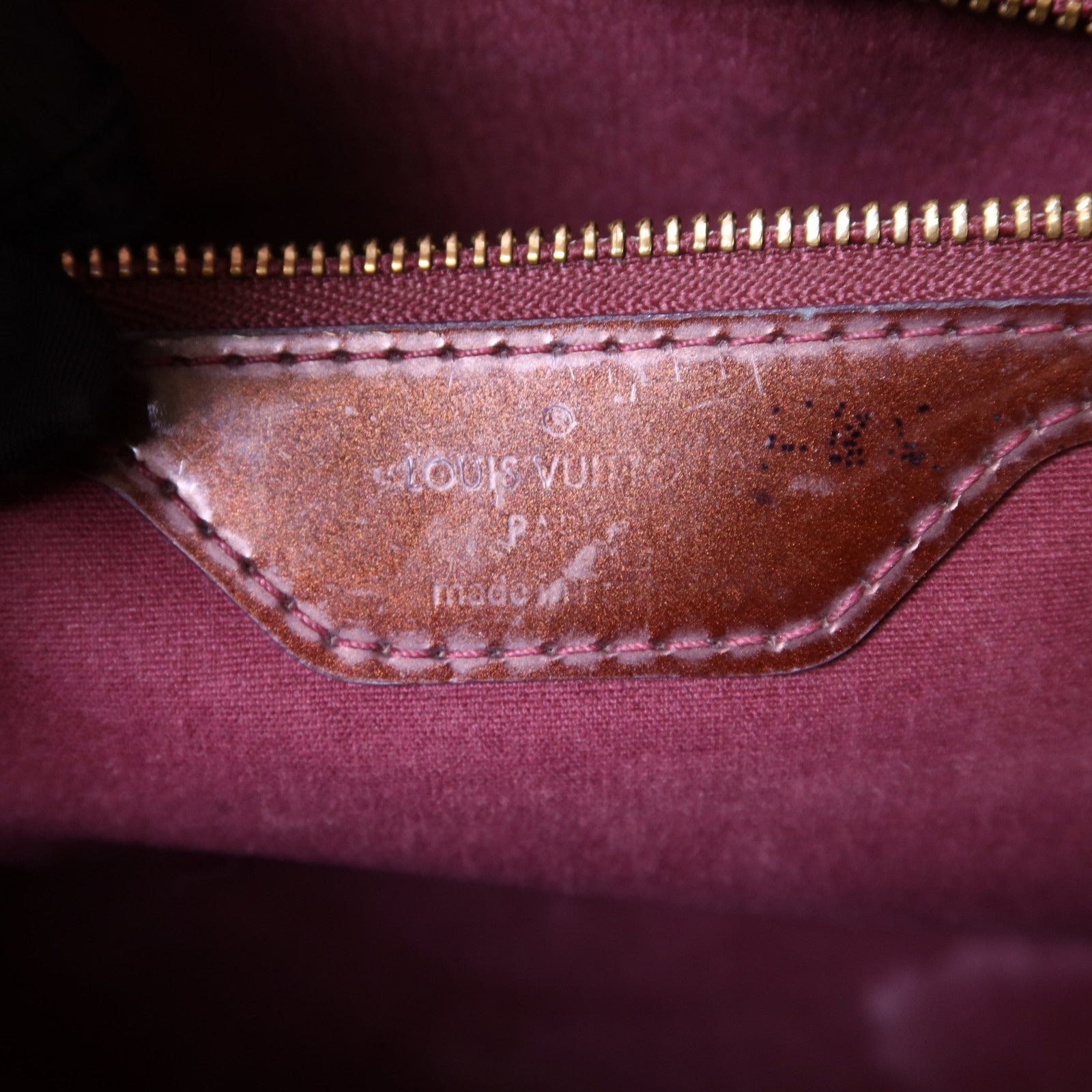 LOUIS VUITTON Vernis Avalon MM金扣肩背袋