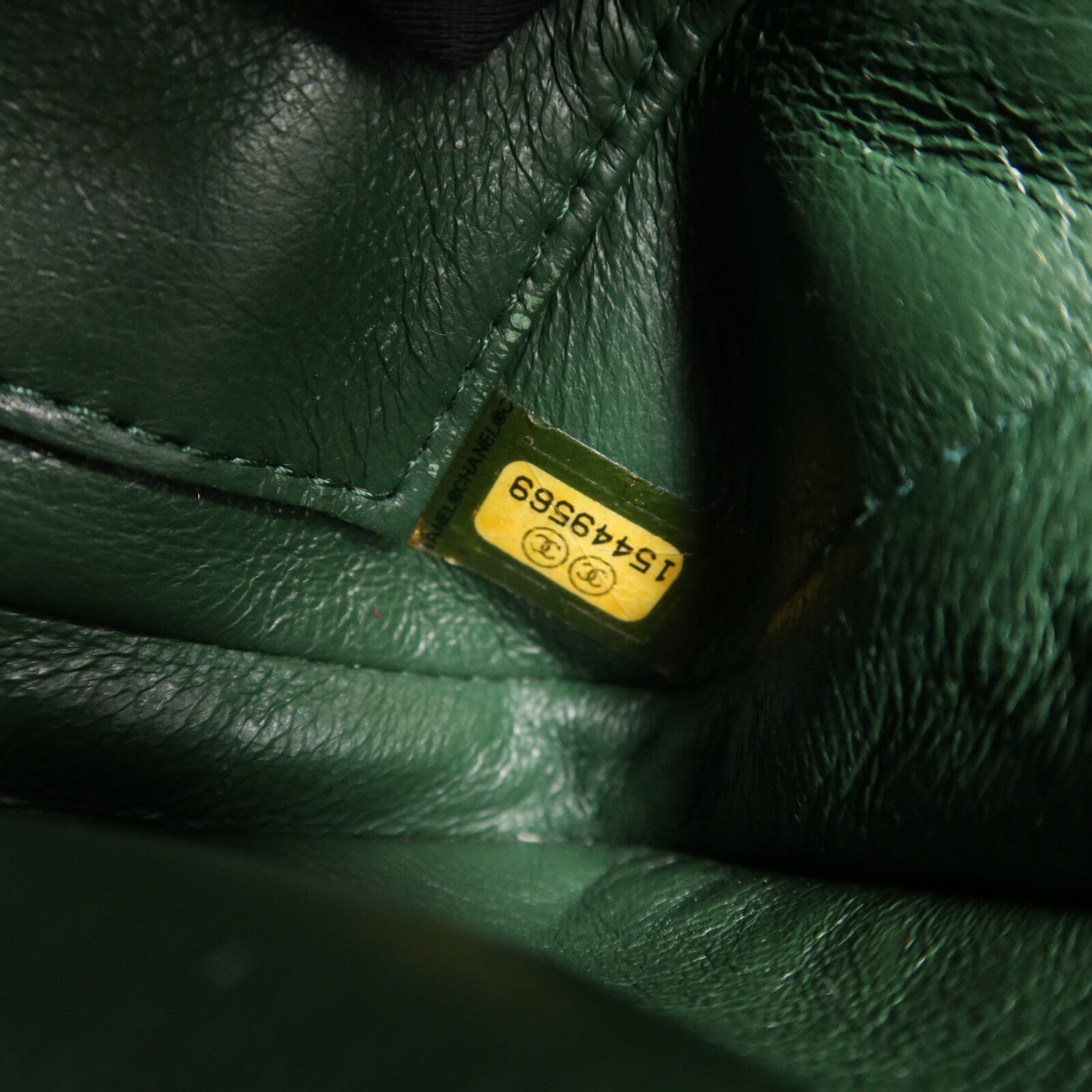 CHANEL 漆皮皮革Chain Shoulder銀扣鏈帶肩背袋