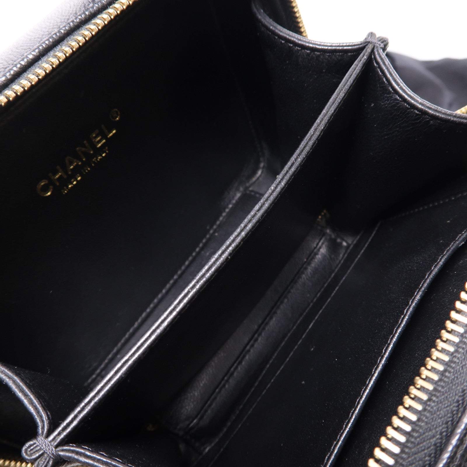 CHANEL 【激減優惠】菱格牛皮皮革Vanity Case金扣手挽肩背兩用袋黑色