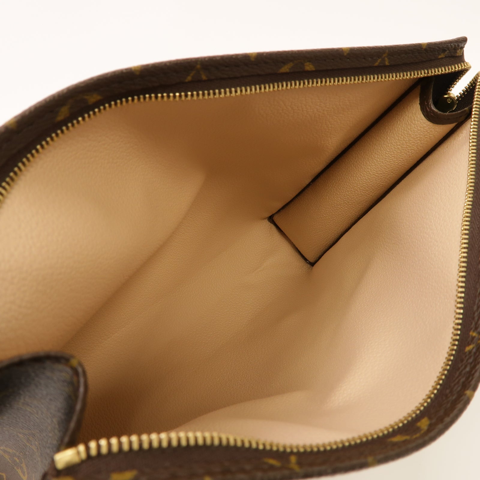 LOUIS VUITTON 【激減優惠】Monogram Clutch Bag金扣手拿包啡色