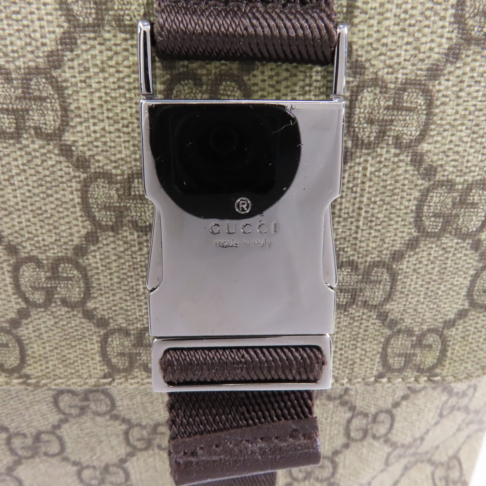 GUCCI 塗層帆布Shoulder Bag銀扣肩背袋啡色