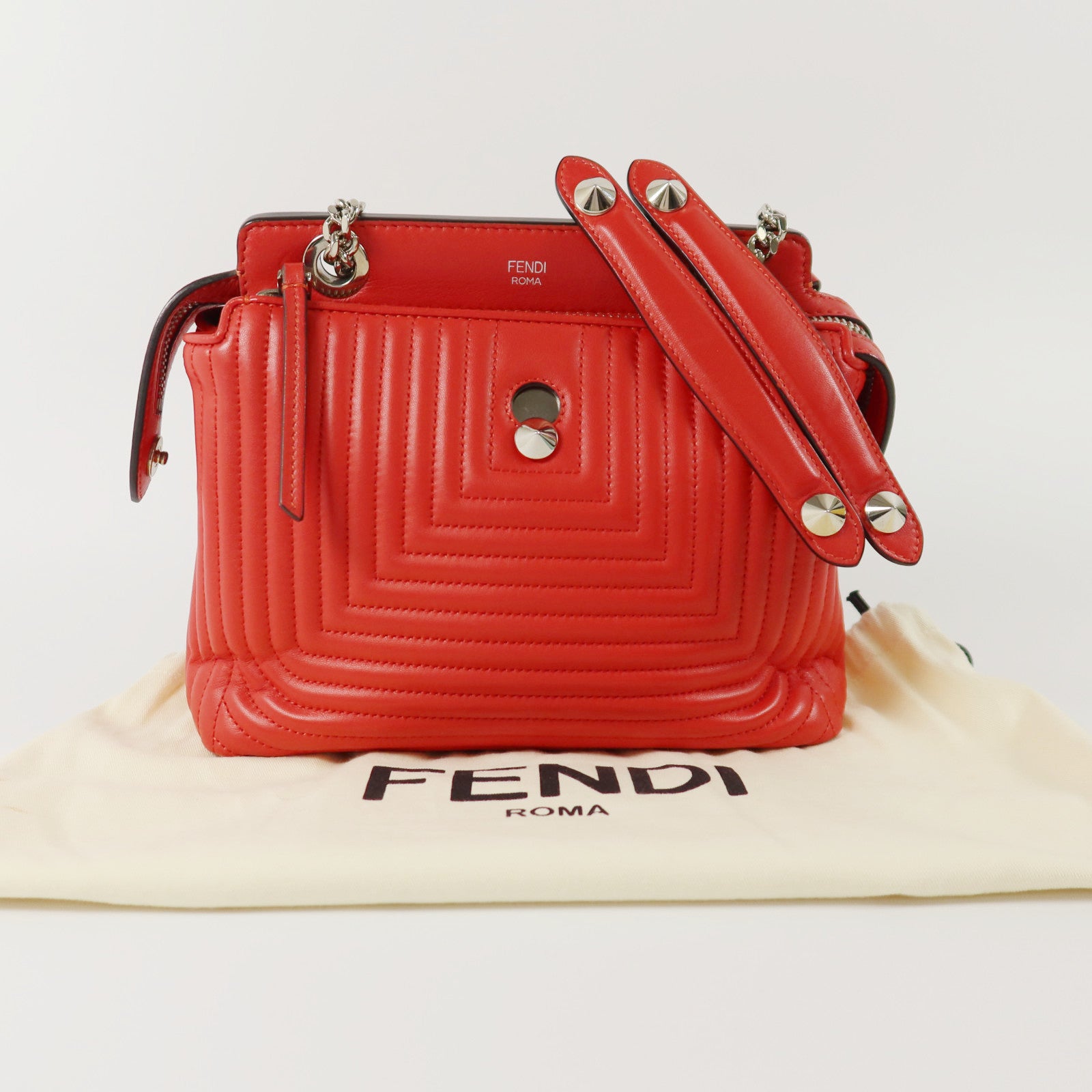 FENDI 牛皮皮革Dotcom Click銀扣鏈帶肩背袋