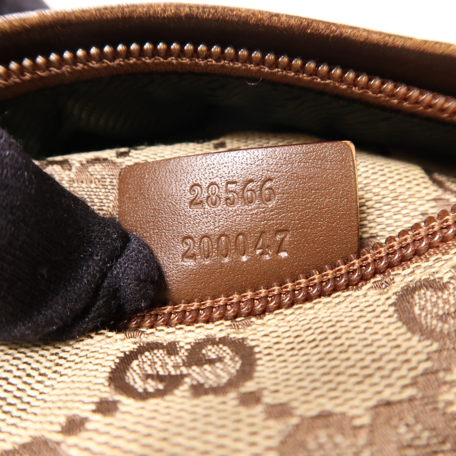 GUCCI 帆布Waist Bag銀扣腰包啡色