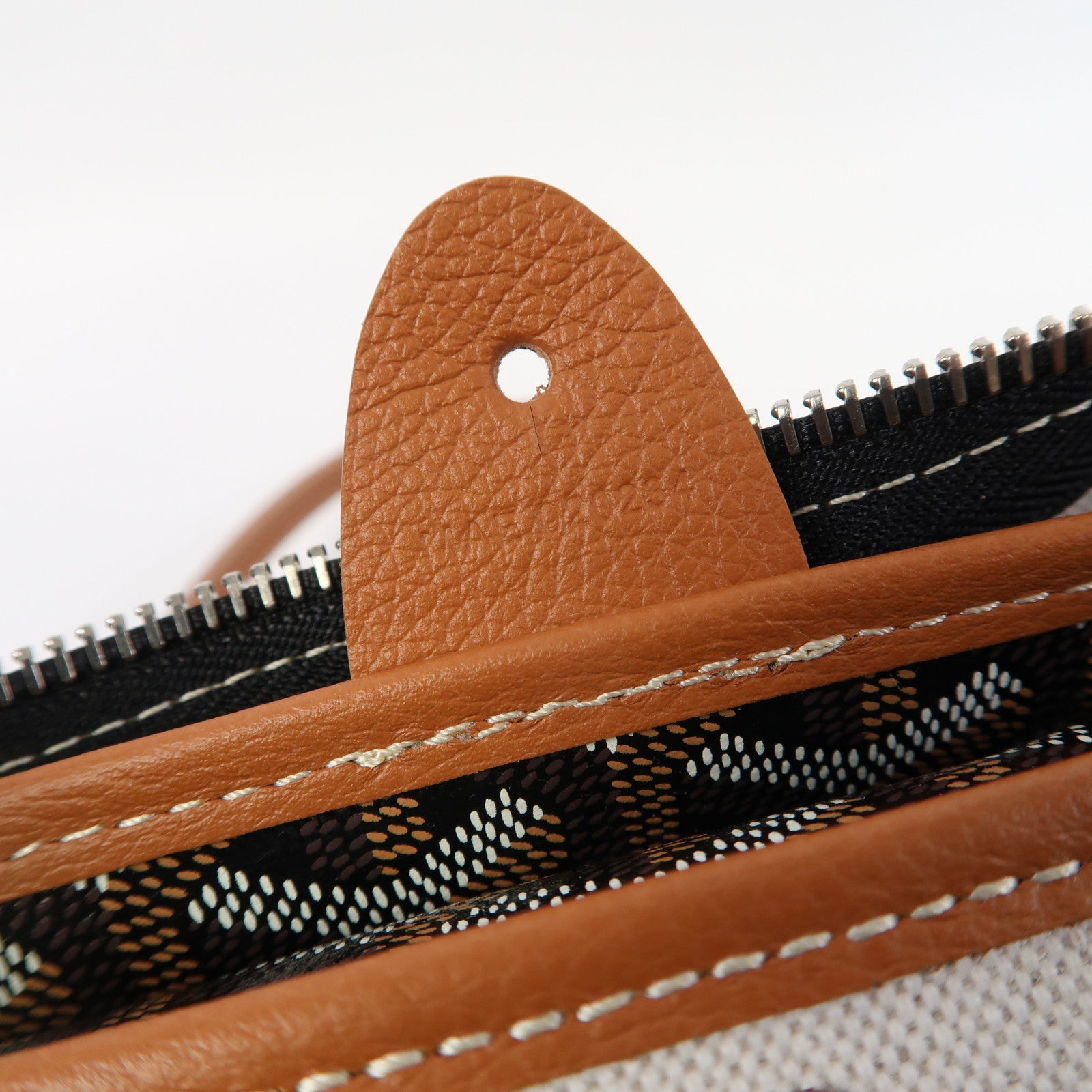 GOYARD 塗層帆布Tote Bag銀扣手挽袋黑色/啡色