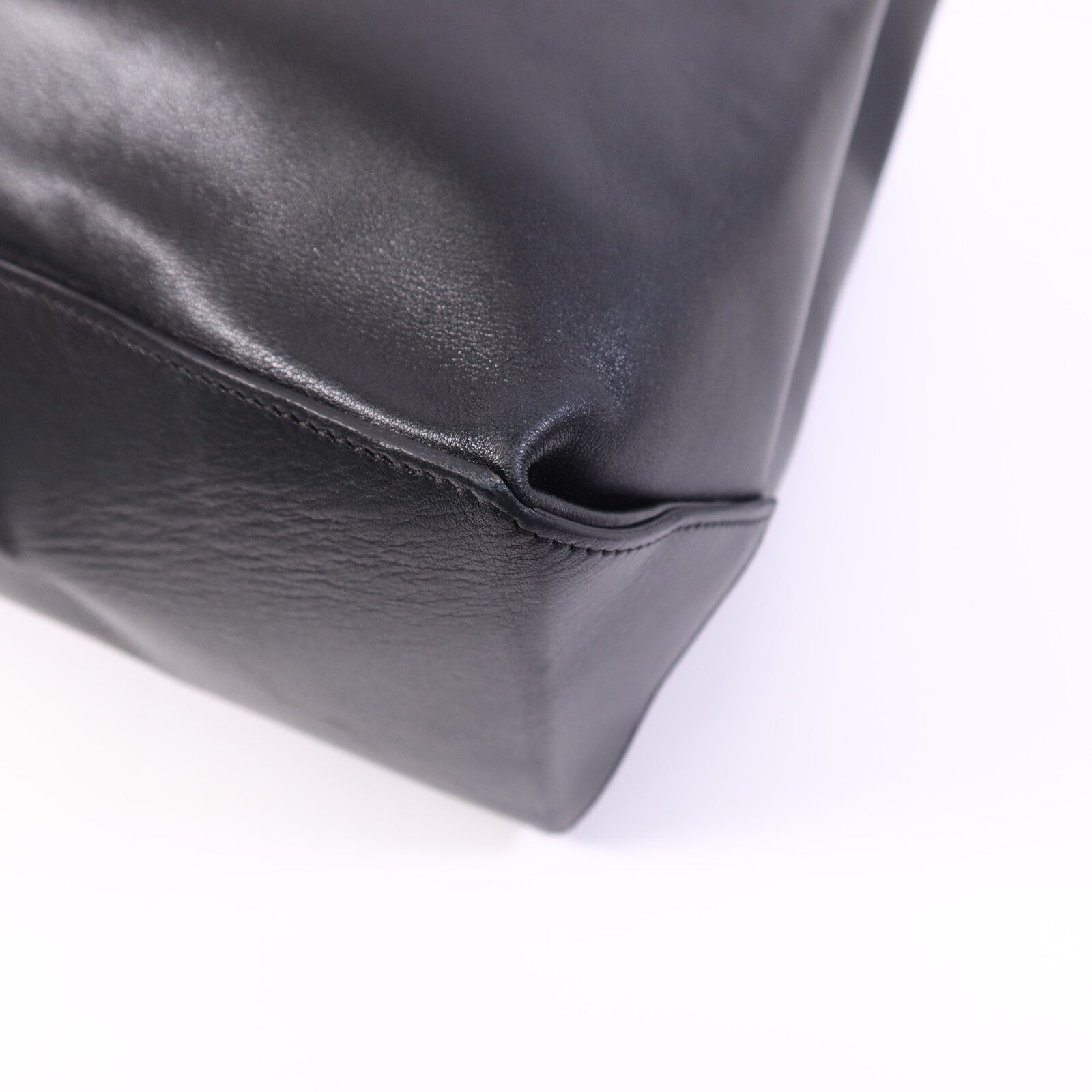 CHANEL 牛皮皮革Tote Bag銀扣手挽袋