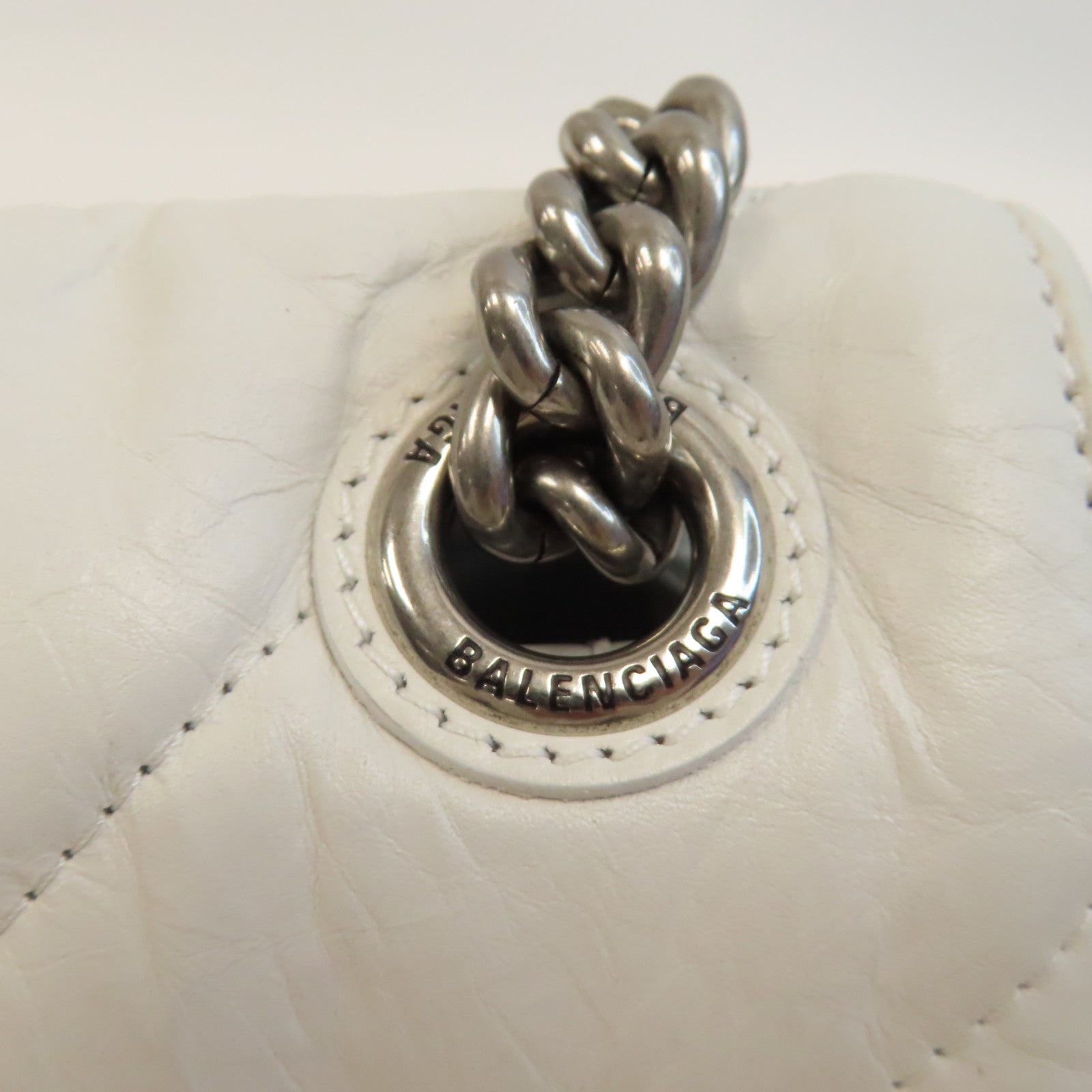 BALENCIAGA 牛皮皮革Crush Small Chain Bag銀扣鏈帶肩背袋白色