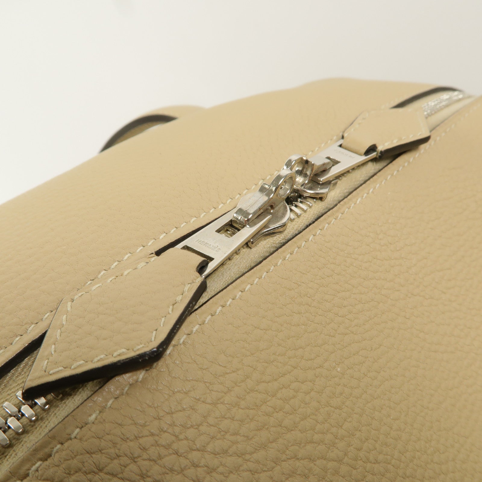 HERMES Clemence皮革Wallago Cabine 35肩背袋Trench