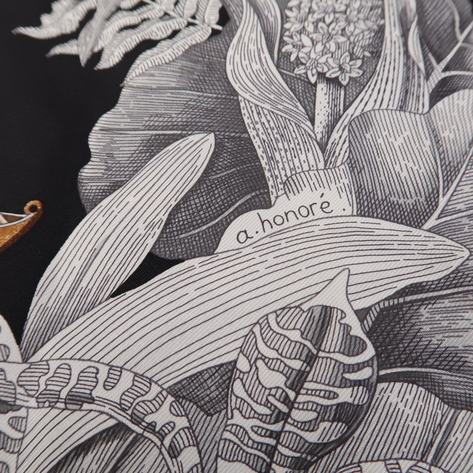 HERMES 【激減優惠】絲質Scarf 90X90cm絲巾黑色