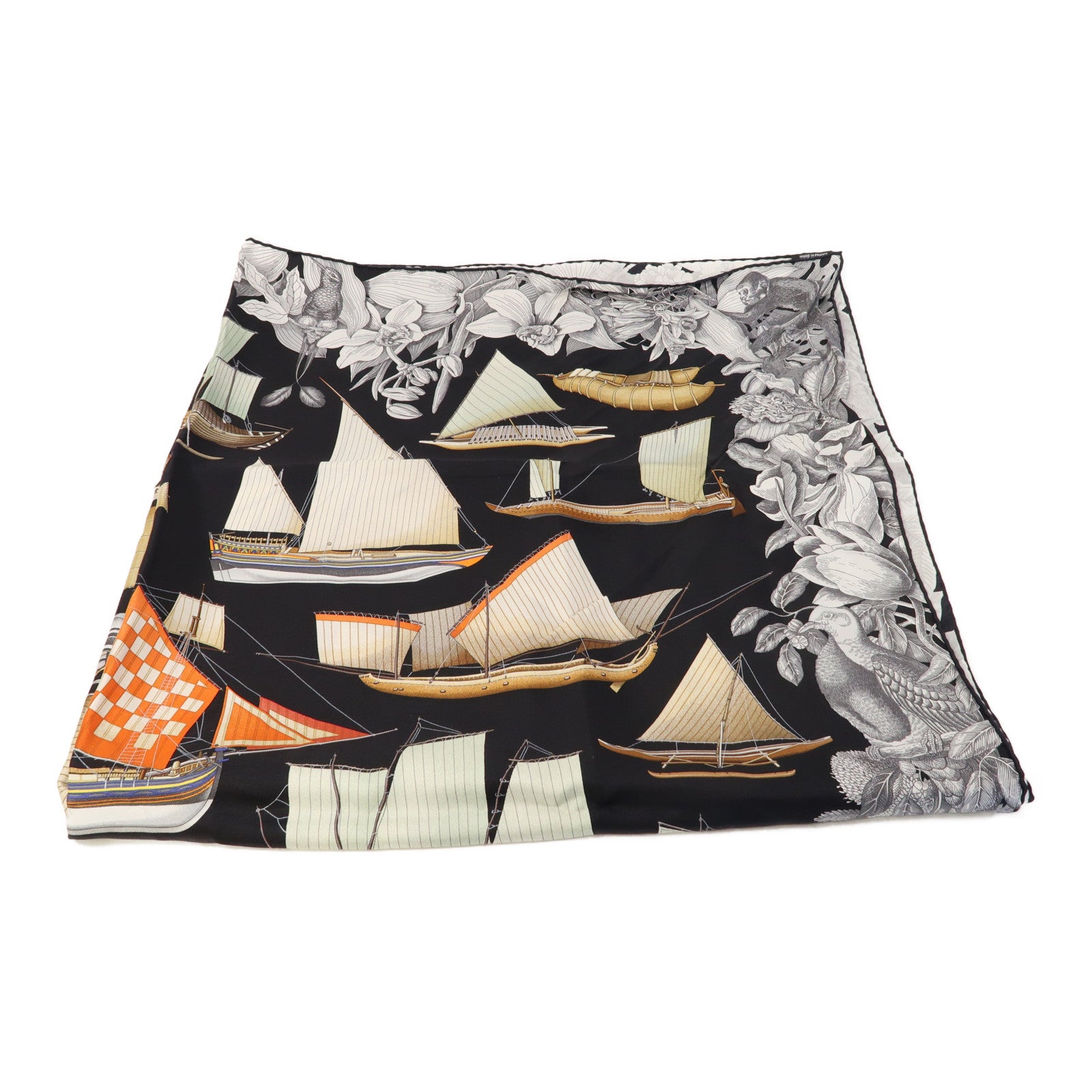 HERMES 【激減優惠】絲質Scarf 90X90cm絲巾黑色