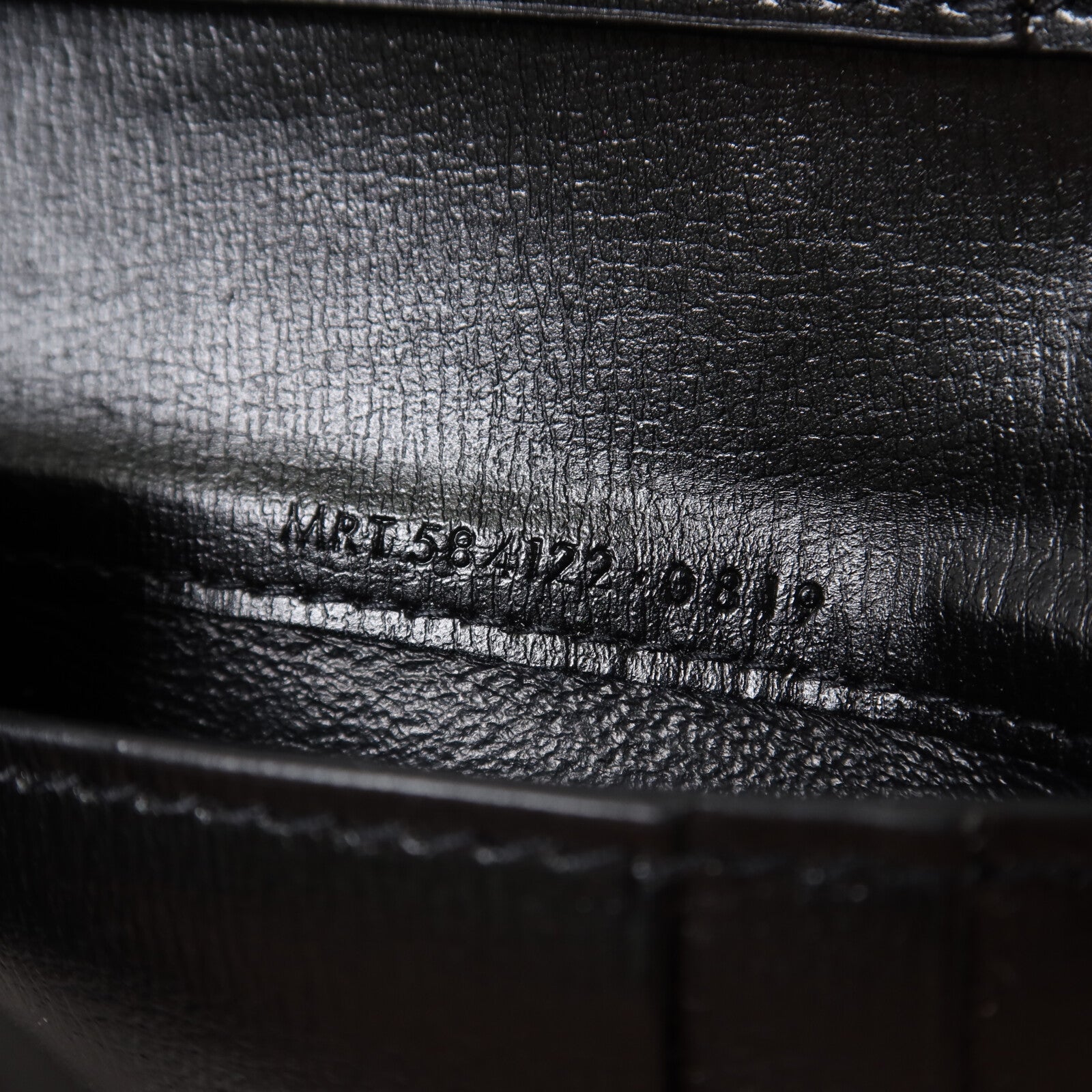 SAINT LAURENT 牛皮皮革Wallet銀扣錢包