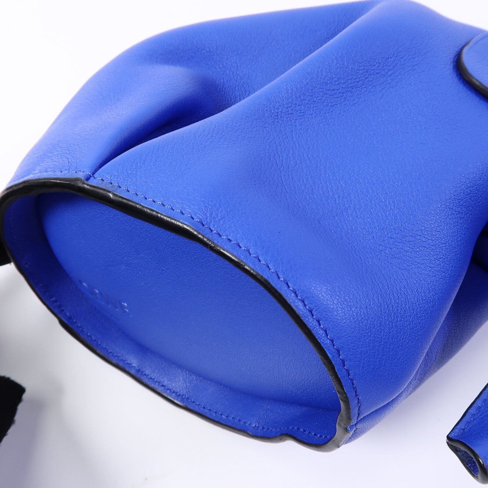LOEWE 牛皮皮革Shoulder Bag肩背袋
