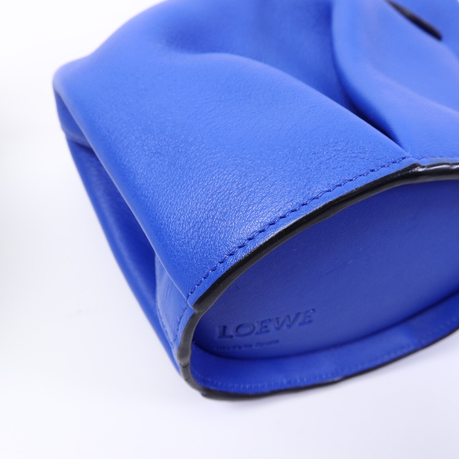 LOEWE 牛皮皮革Shoulder Bag肩背袋