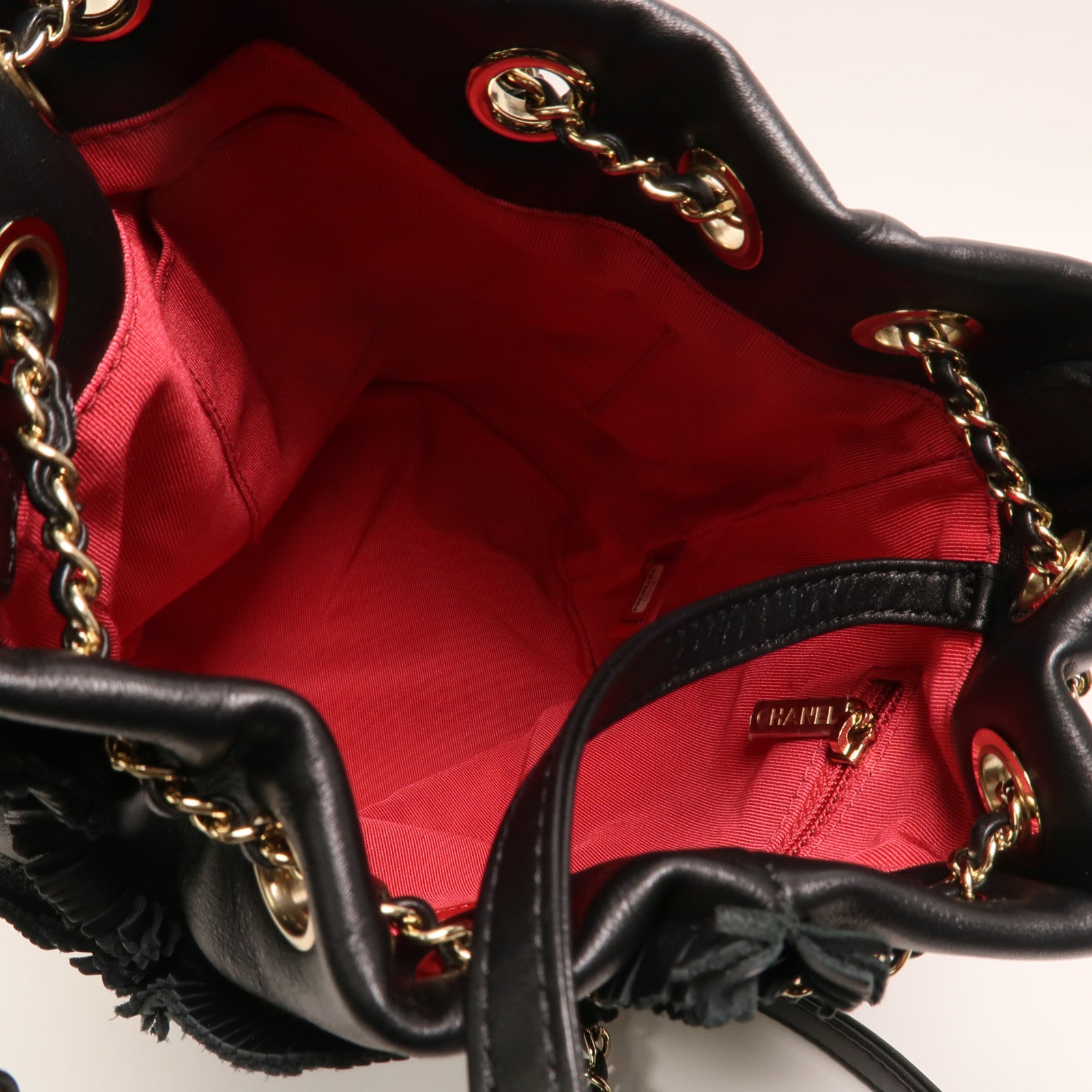 CHANEL 【激減優惠】牛皮皮革Bucket Bag金扣鏈帶肩背袋