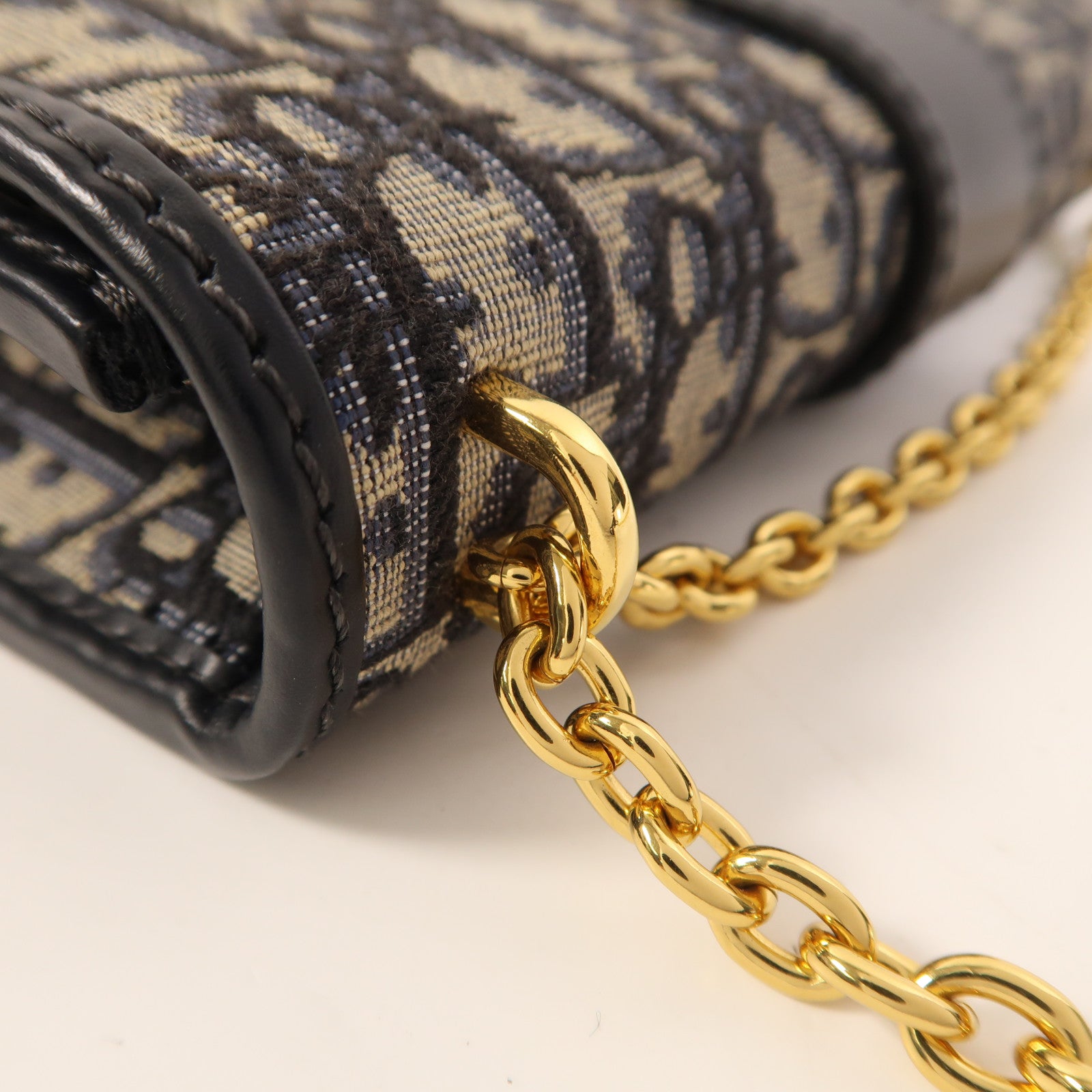 Dior 帆布30 Montaigne金扣鏈帶肩背袋