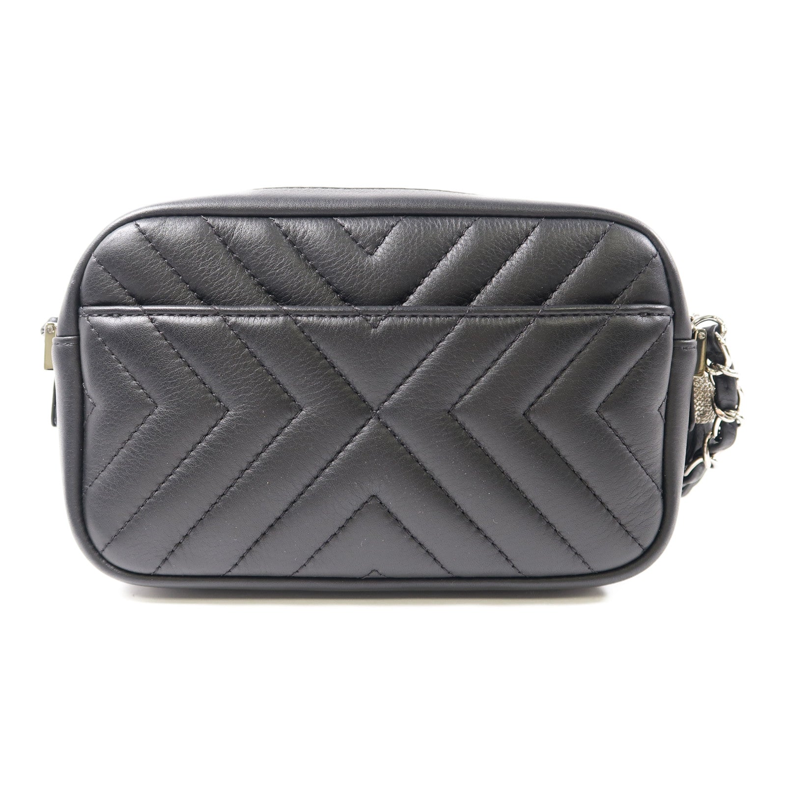 CHANEL 斜紋羊皮皮革Diagonal Chevron Camera Case銀扣鏈帶肩背袋黑色