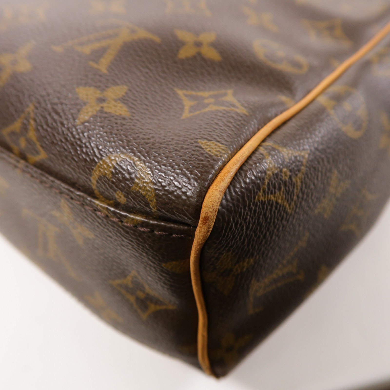 LOUIS VUITTON Monogram Abbesses金扣肩背袋