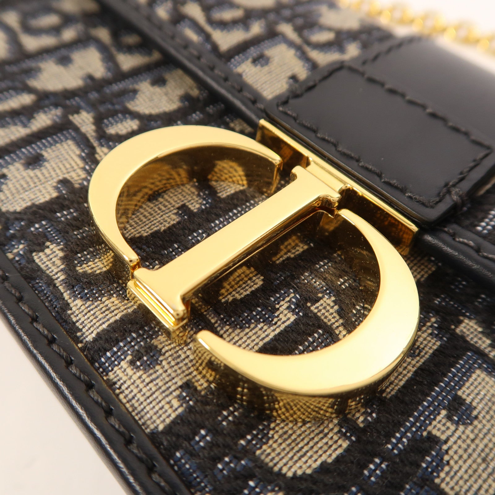 Dior 帆布30 Montaigne金扣鏈帶肩背袋