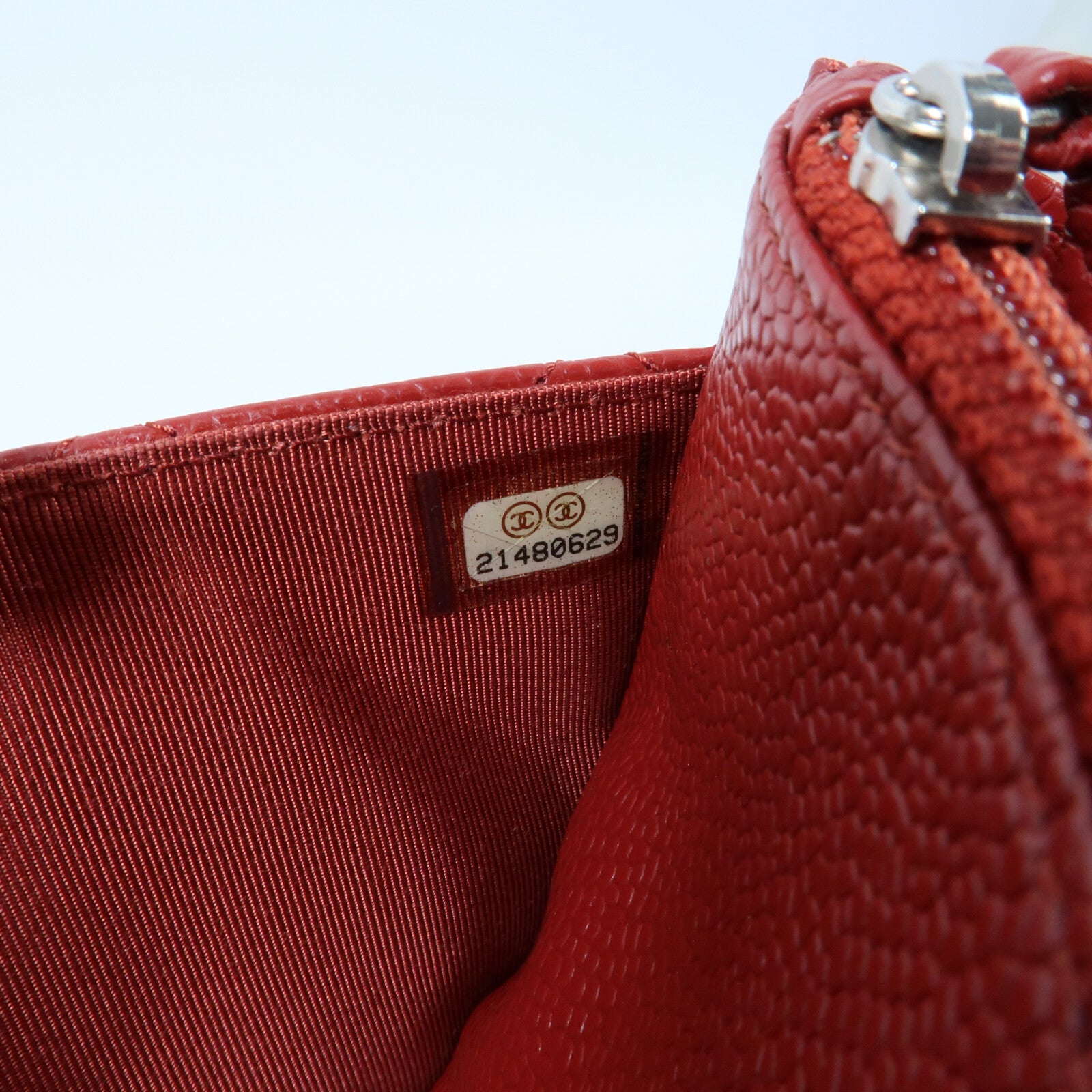 CHANEL 牛皮皮革WOC Wallet On Chain銀扣肩背袋