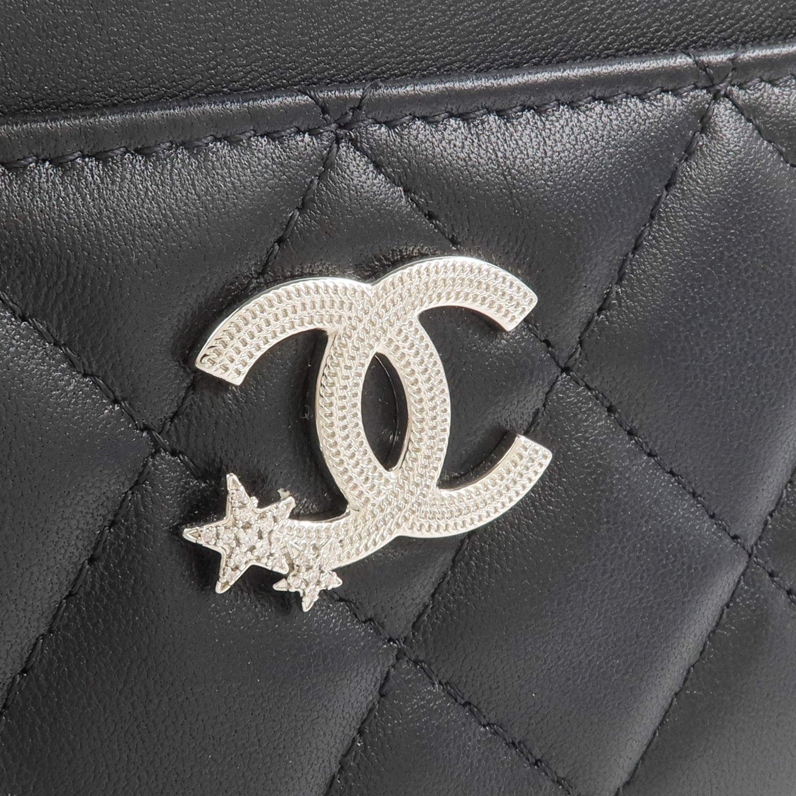 CHANEL 羊皮皮革Rhinestone Star CC Logo Card Holder錢包