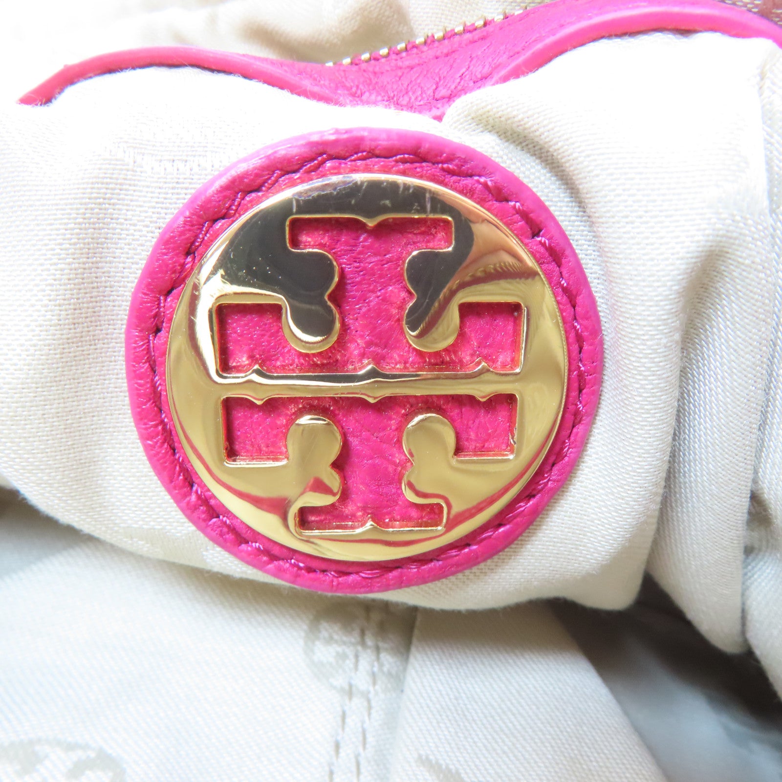 Tory Burch 【激減優惠】牛皮皮革Amanda Mini Flat Hobo金扣手挽肩背兩用袋桃紅色