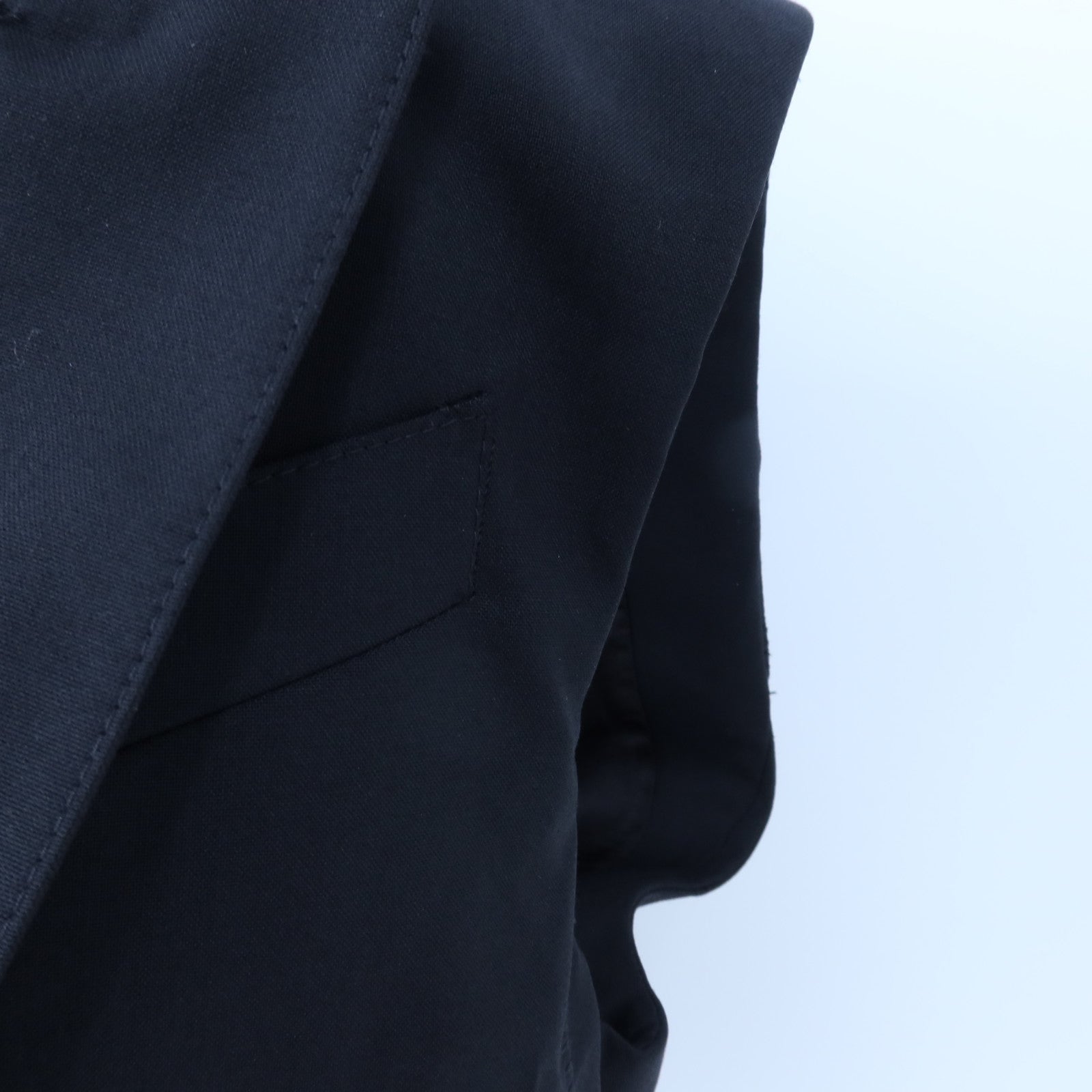 LOUIS VUITTON Wool/Silk Tie Detail Sleeveless Wrap Vest Blazer外套
