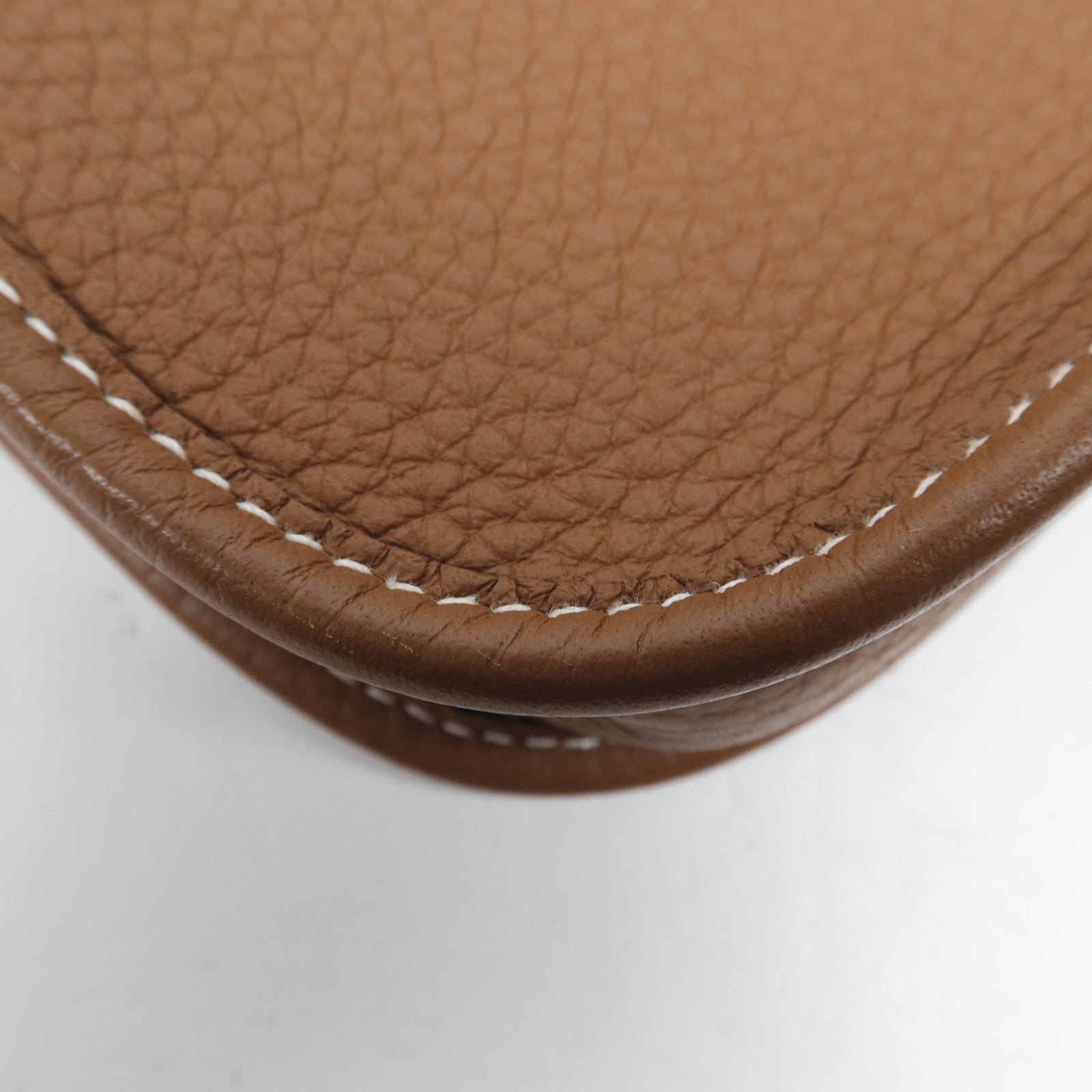 HERMES Clemence皮革Evelyne TPM銀扣肩背袋Gold