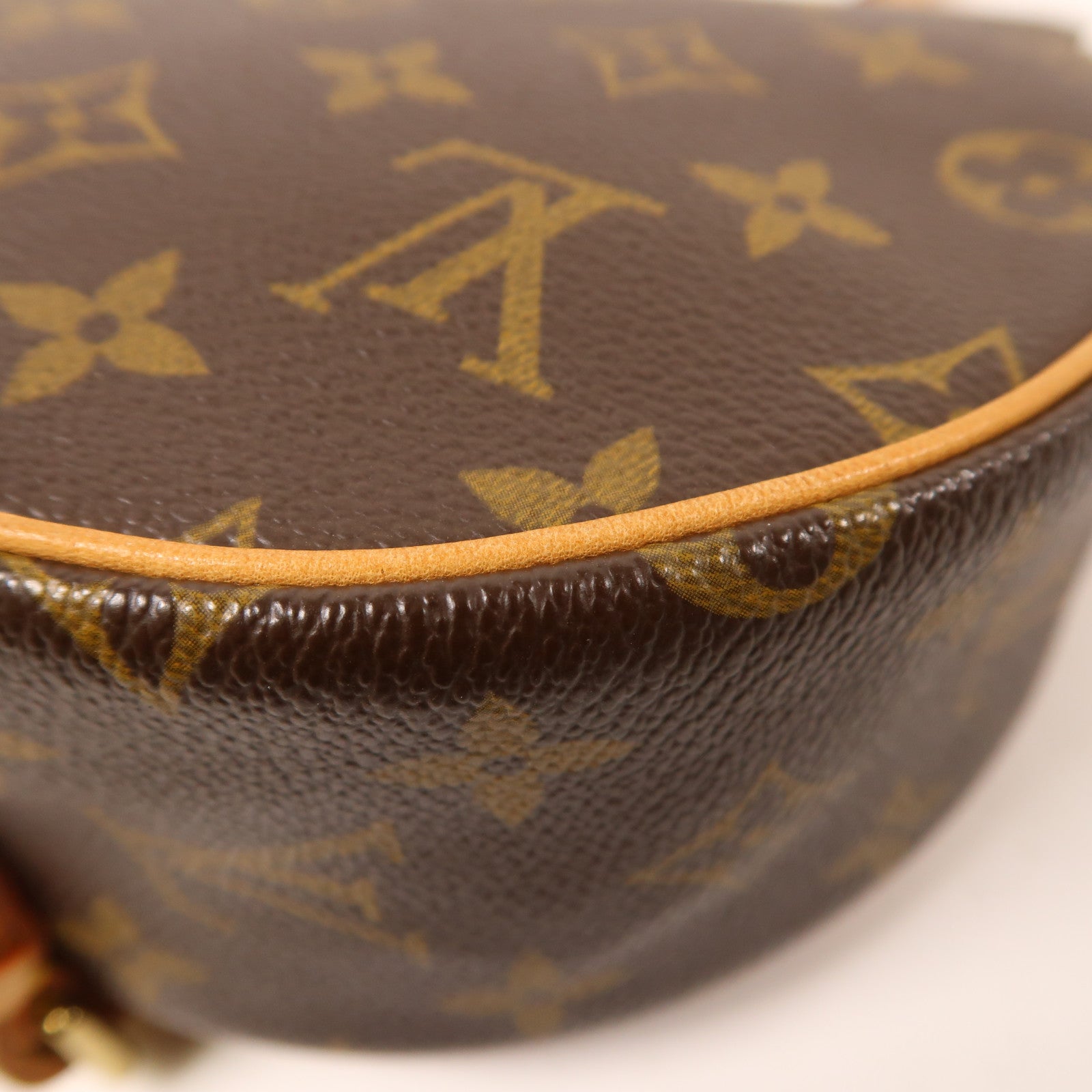 LOUIS VUITTON Monogram Tambourine金扣肩背袋