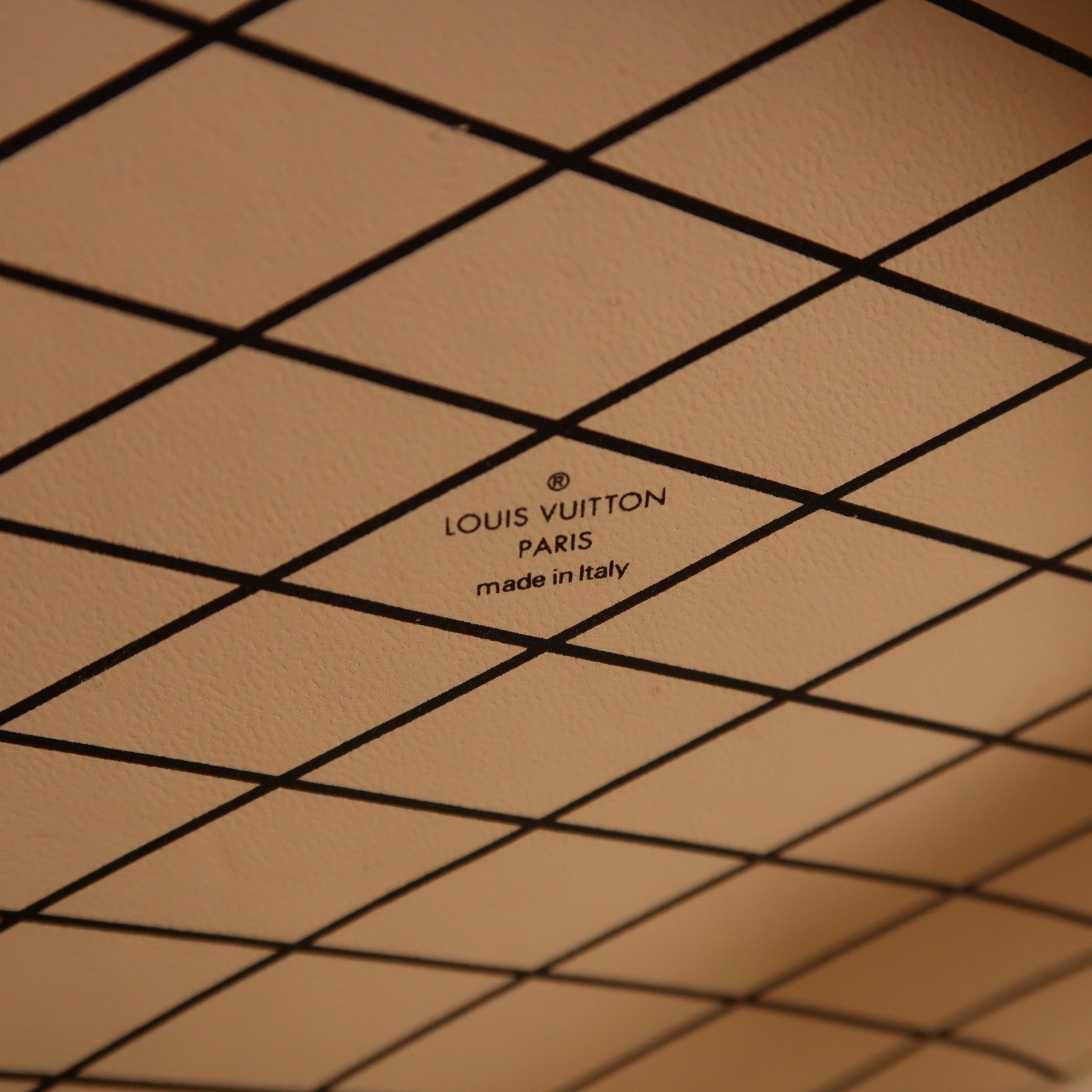 LOUIS VUITTON Monogram Petite Boite Chapeau金扣肩背袋棕色