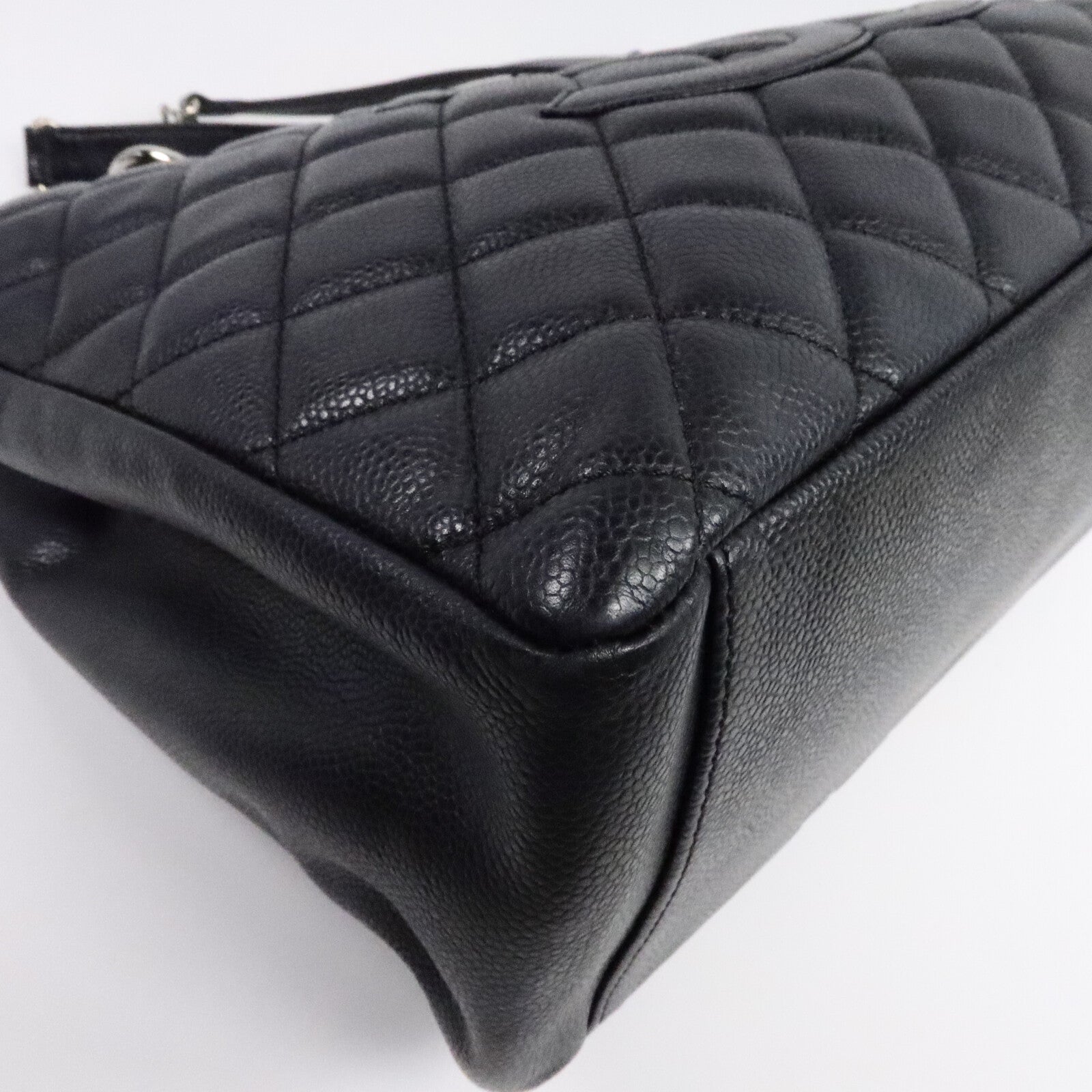 CHANEL 牛皮皮革GST Grand Shopping Tote Bag鏈帶肩背袋