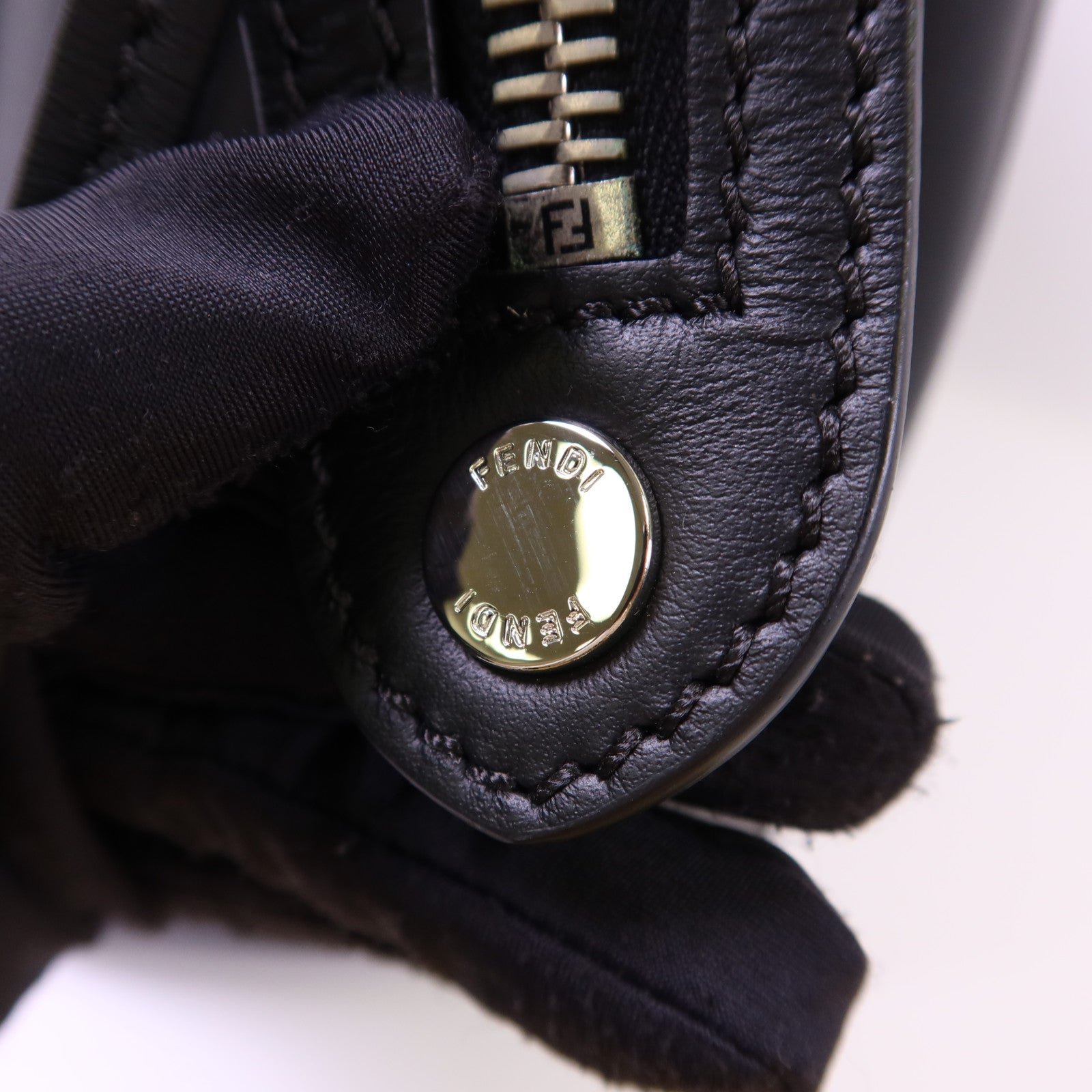 FENDI 牛皮皮革Dotcom 2 Way Shoulder Bag銀扣手挽肩背兩用袋