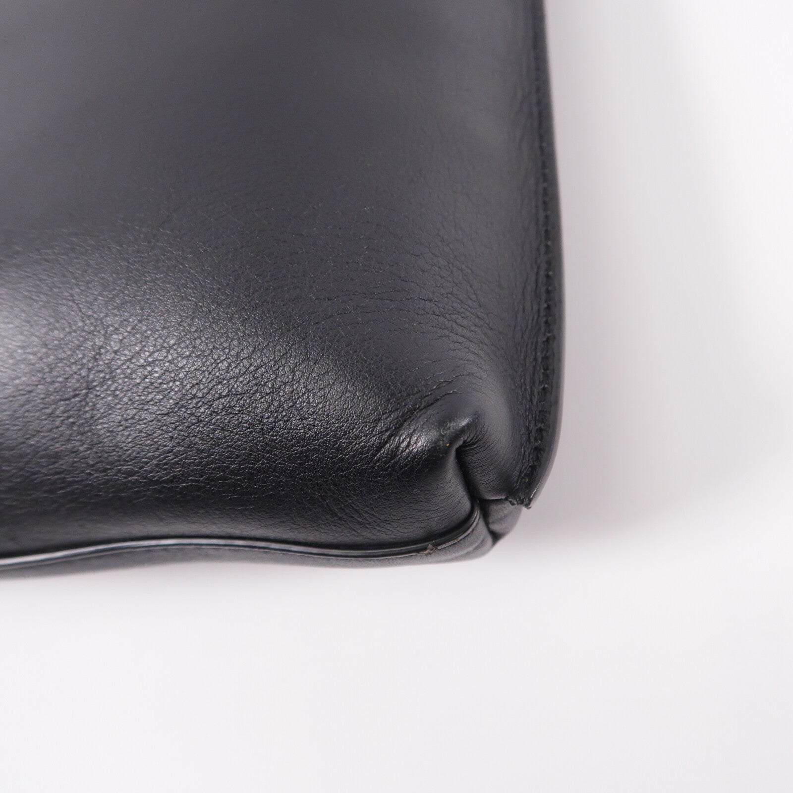 SAINT LAURENT 牛皮皮革Mini Suzanne肩背袋