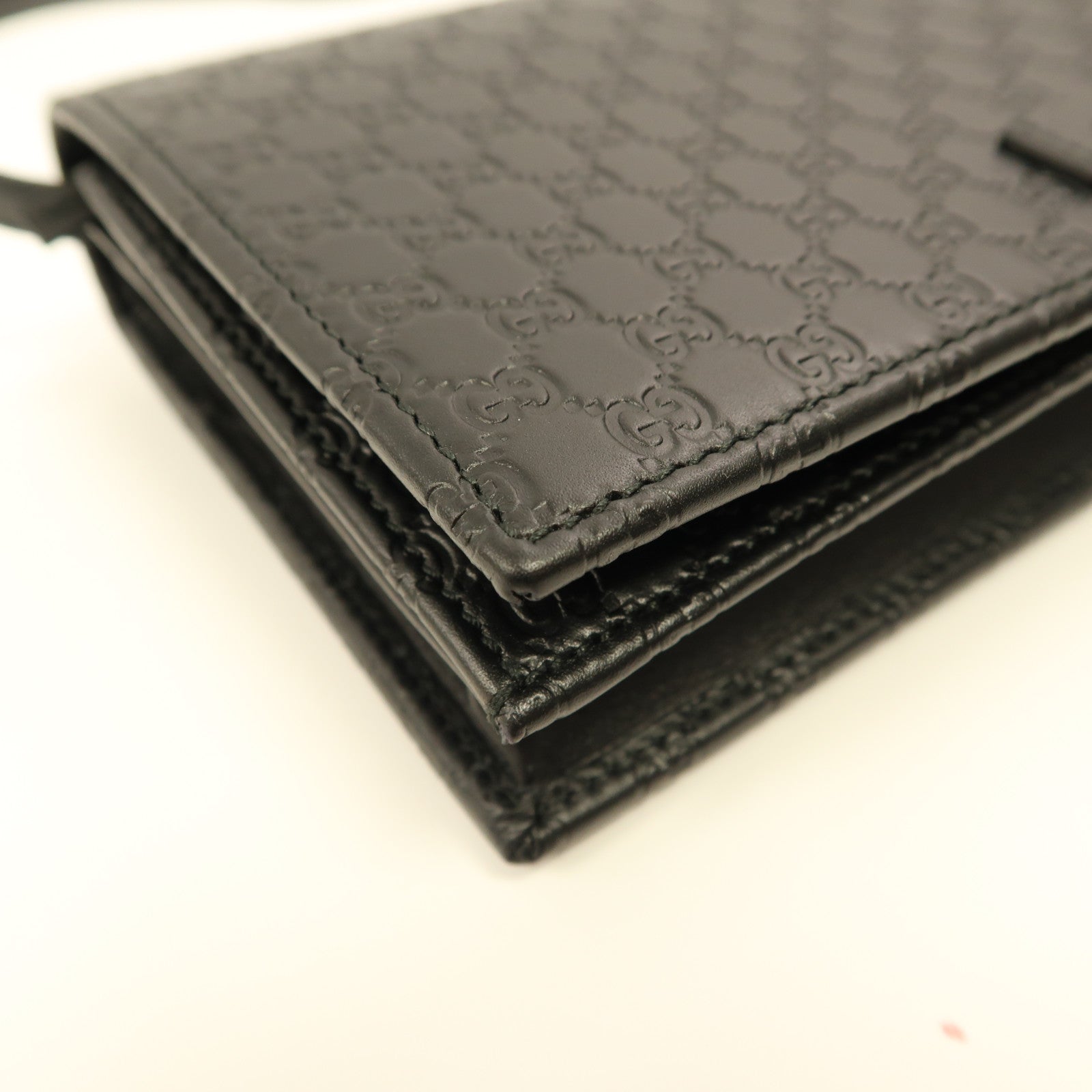 GUCCI 牛皮皮革Microguccissima金扣肩背袋黑色