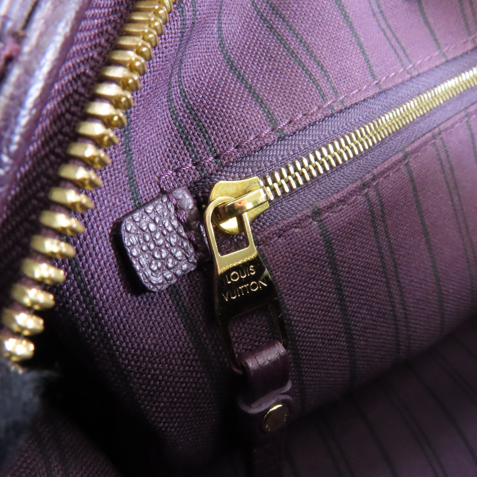 LOUIS VUITTON Monogram Empreinte Bandolier Speedy 25金扣手挽肩背兩用袋紫色