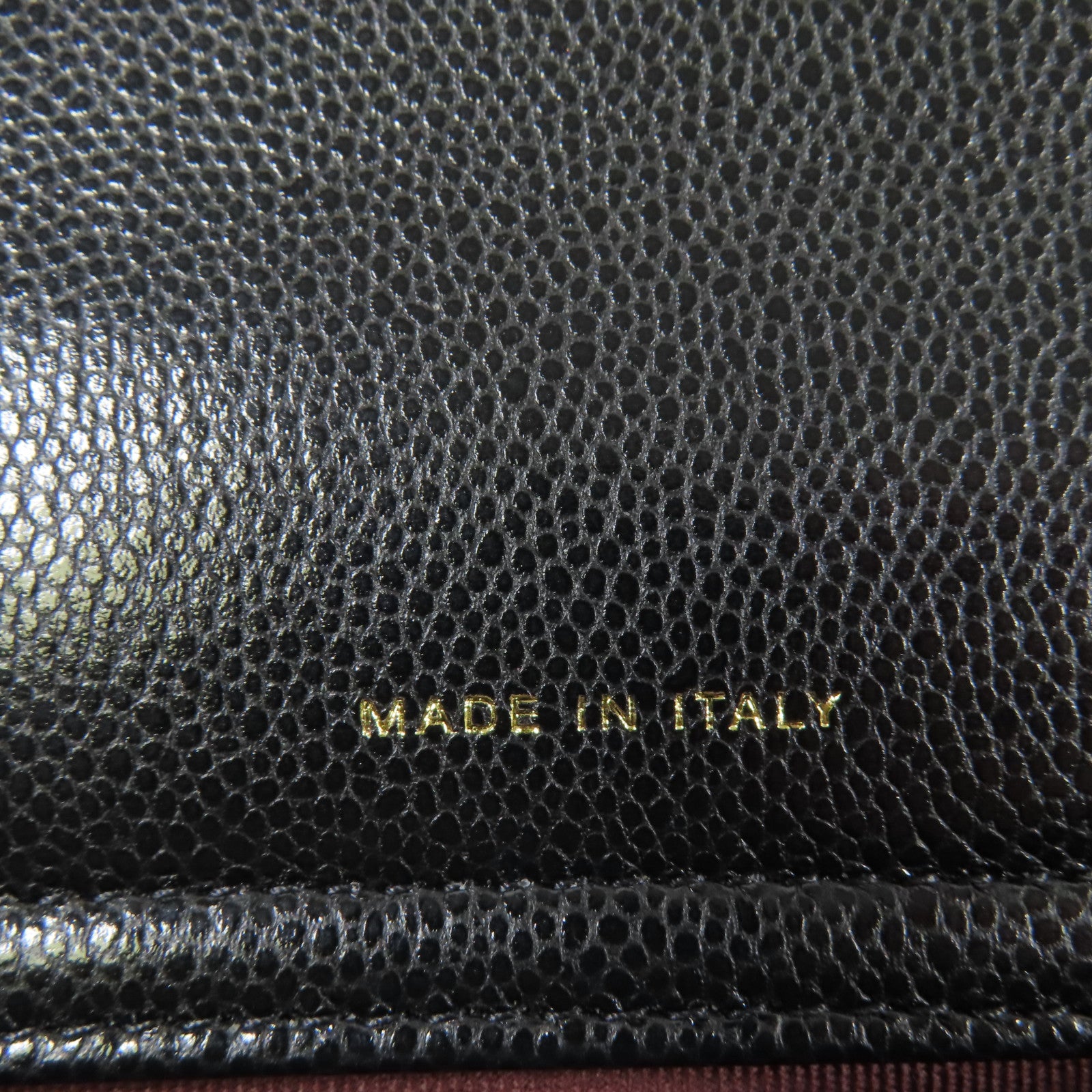 CHANEL 牛皮皮革Chain Shoulder金扣鏈帶肩背袋