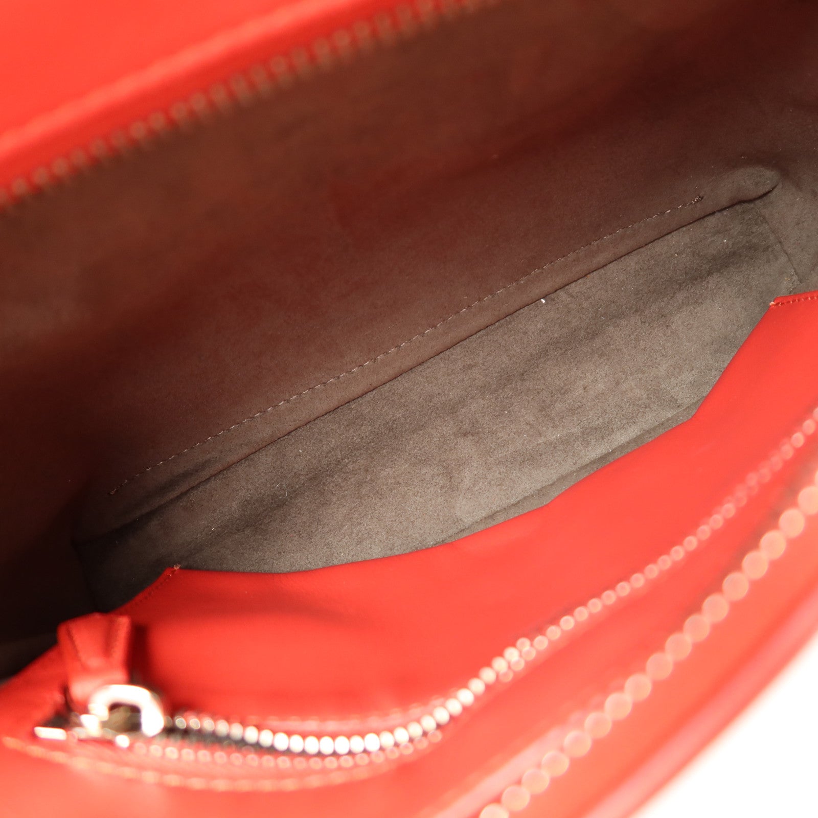 FENDI 牛皮皮革Dotcom Click銀扣鏈帶肩背袋