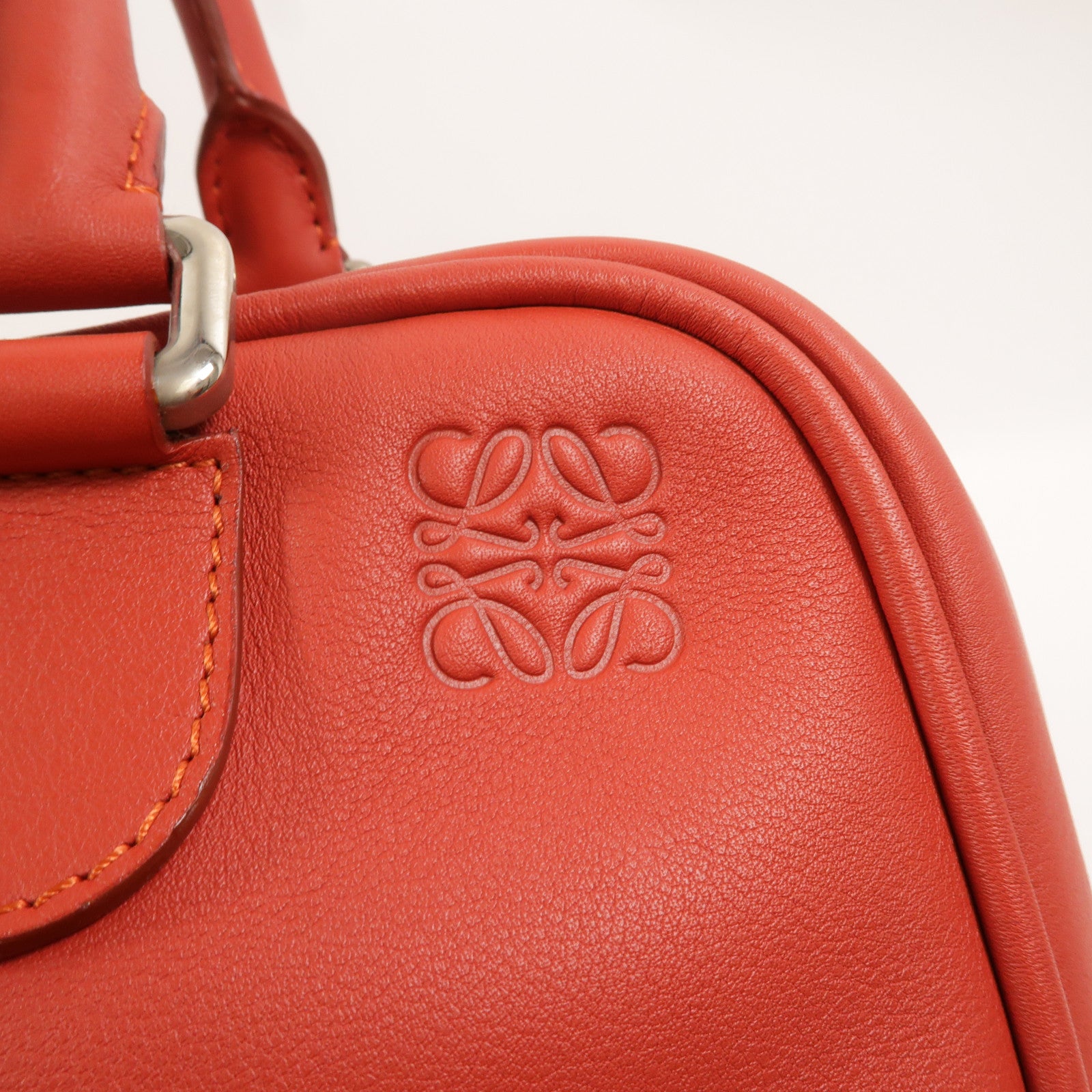 LOEWE 牛皮皮革Amazona Hand Bag手挽袋