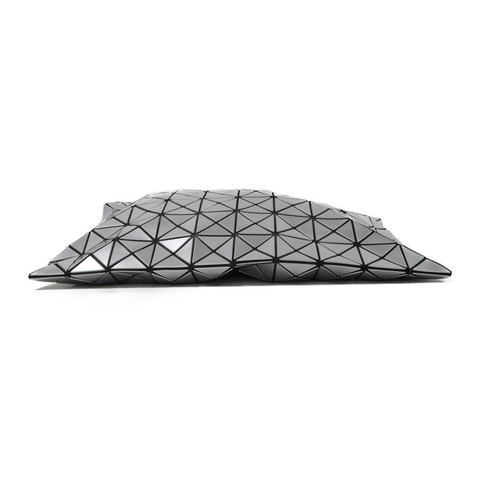BAO BAO ISSEYMIYAKE PVC Shoulder Bag銀扣肩背袋銀色