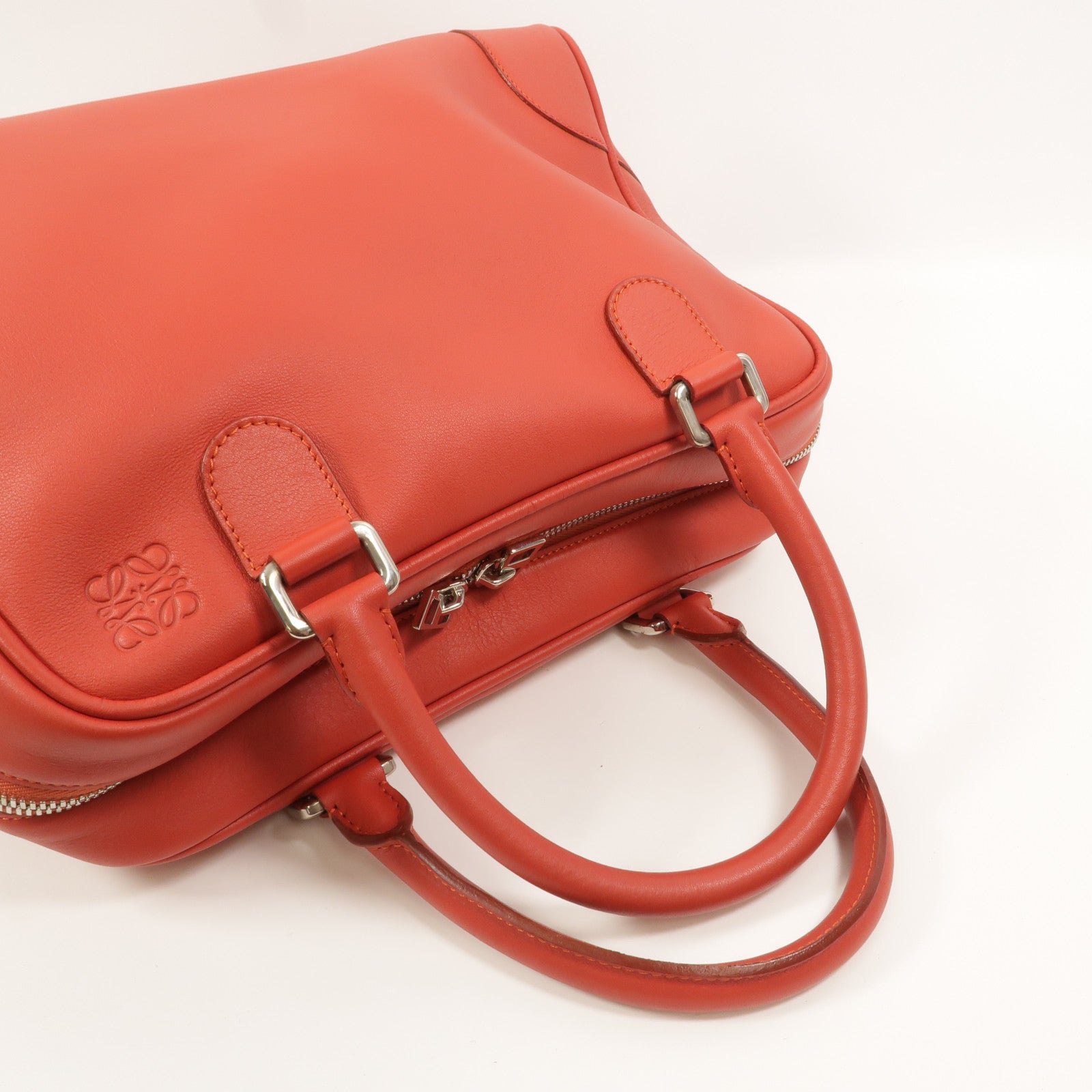 LOEWE 牛皮皮革Amazona Hand Bag手挽袋