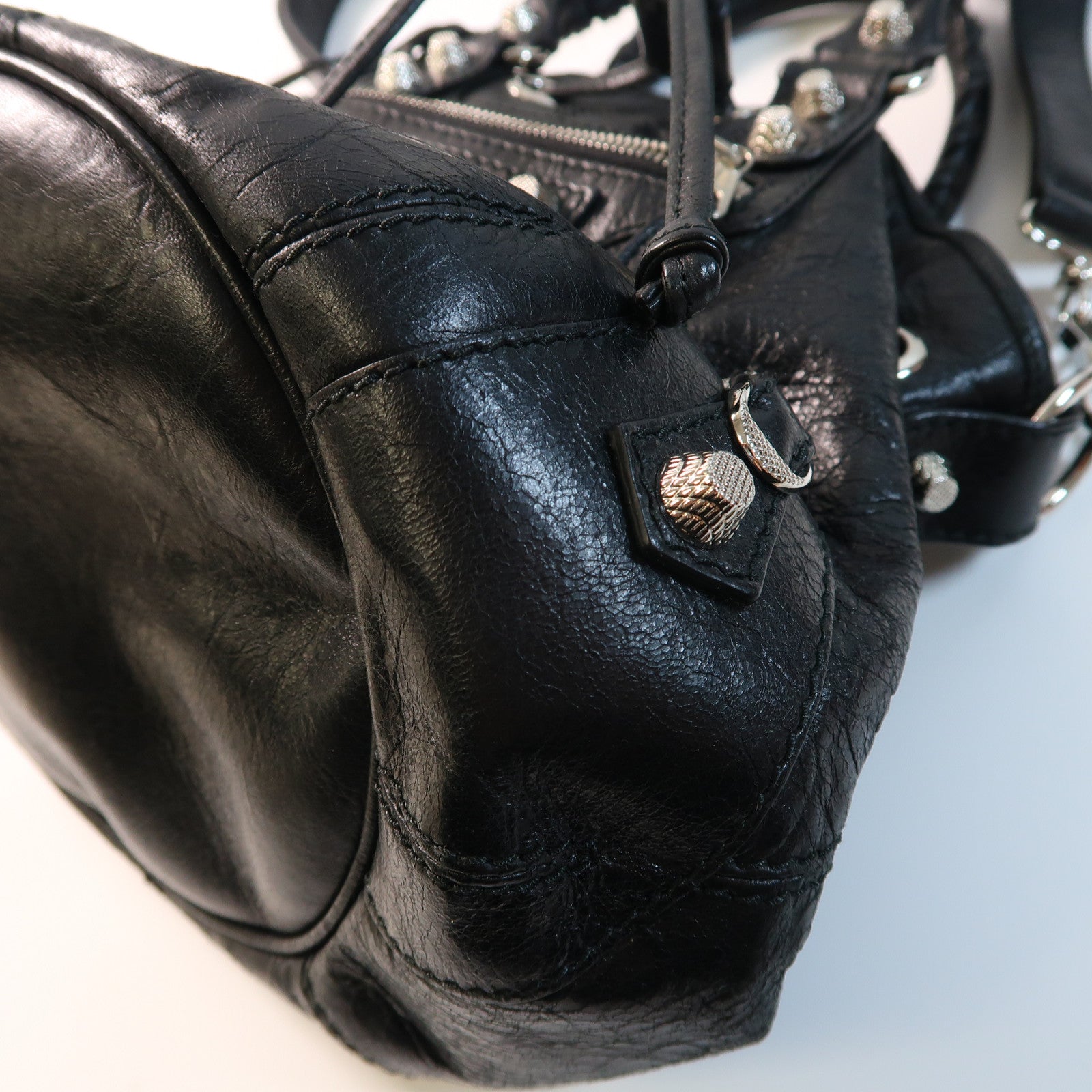 BALENCIAGA 牛皮皮革Giant 12 Mini Pompon銀扣手挽肩背兩用袋黑色