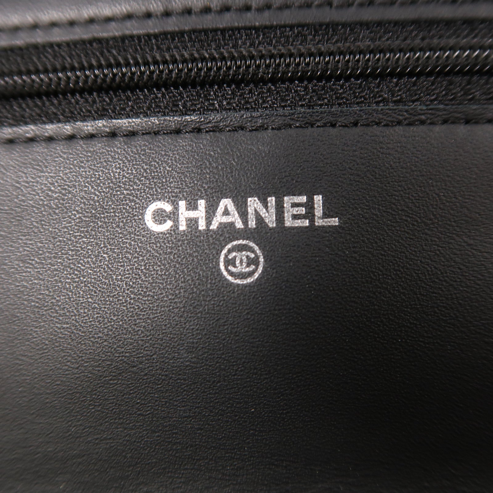 CHANEL 牛皮皮革Chain Shoulder銀扣鏈帶肩背袋