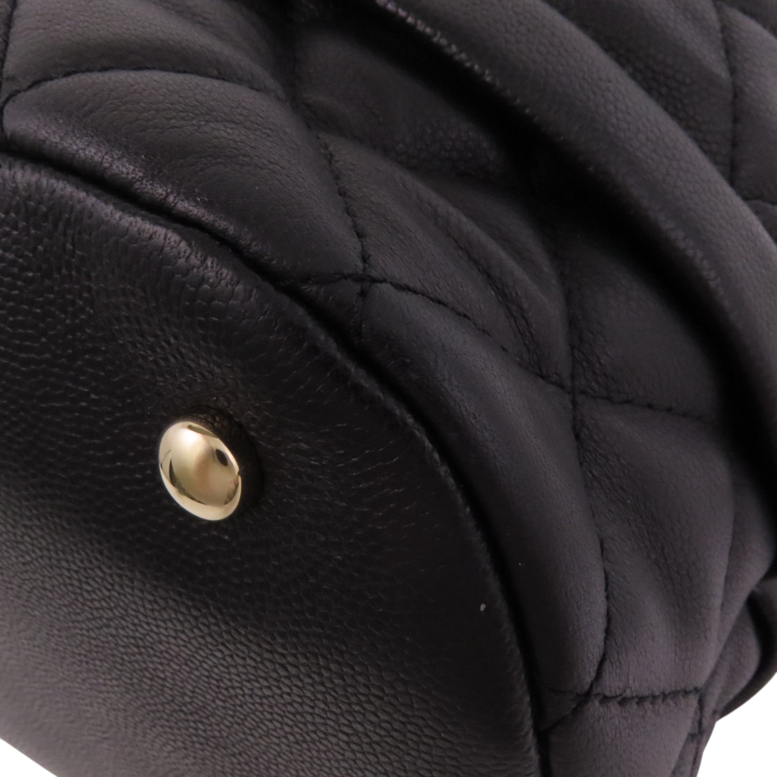 CHANEL 牛皮皮革Bucket Bag金扣鏈帶手挽肩背兩用袋