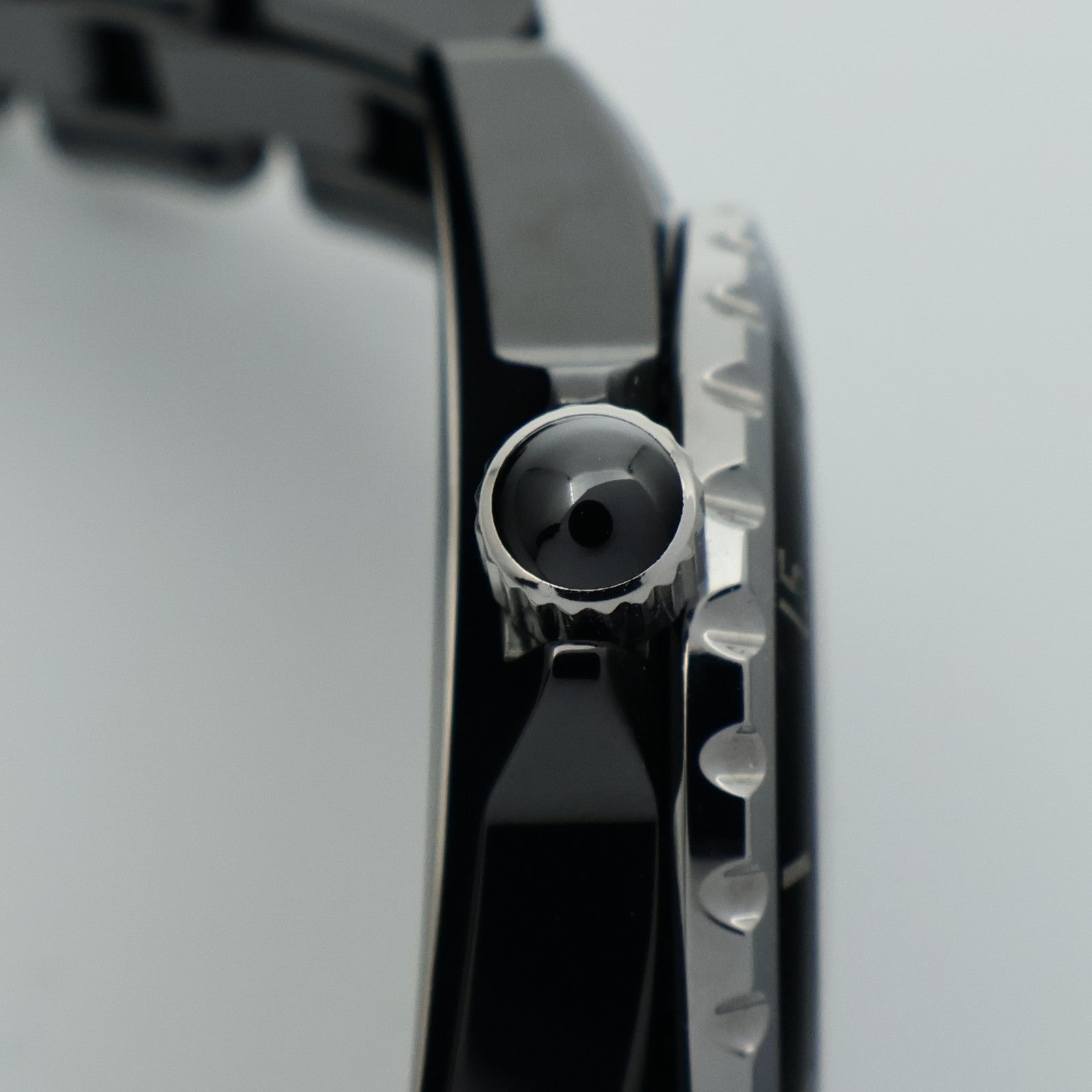 CHANEL J12 H0682