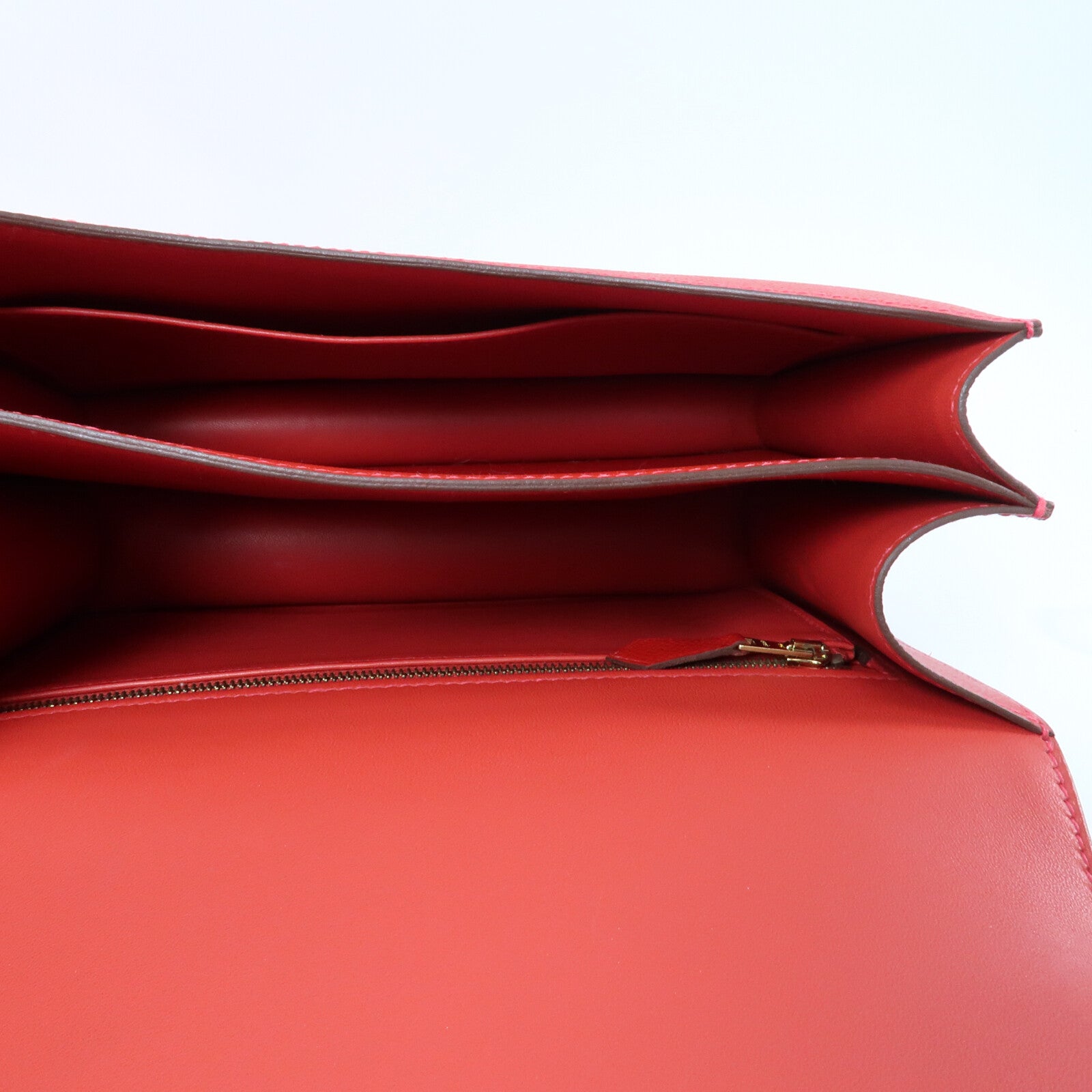 HERMES Epsom皮革Constance 24金扣肩背袋Rouge Casaque