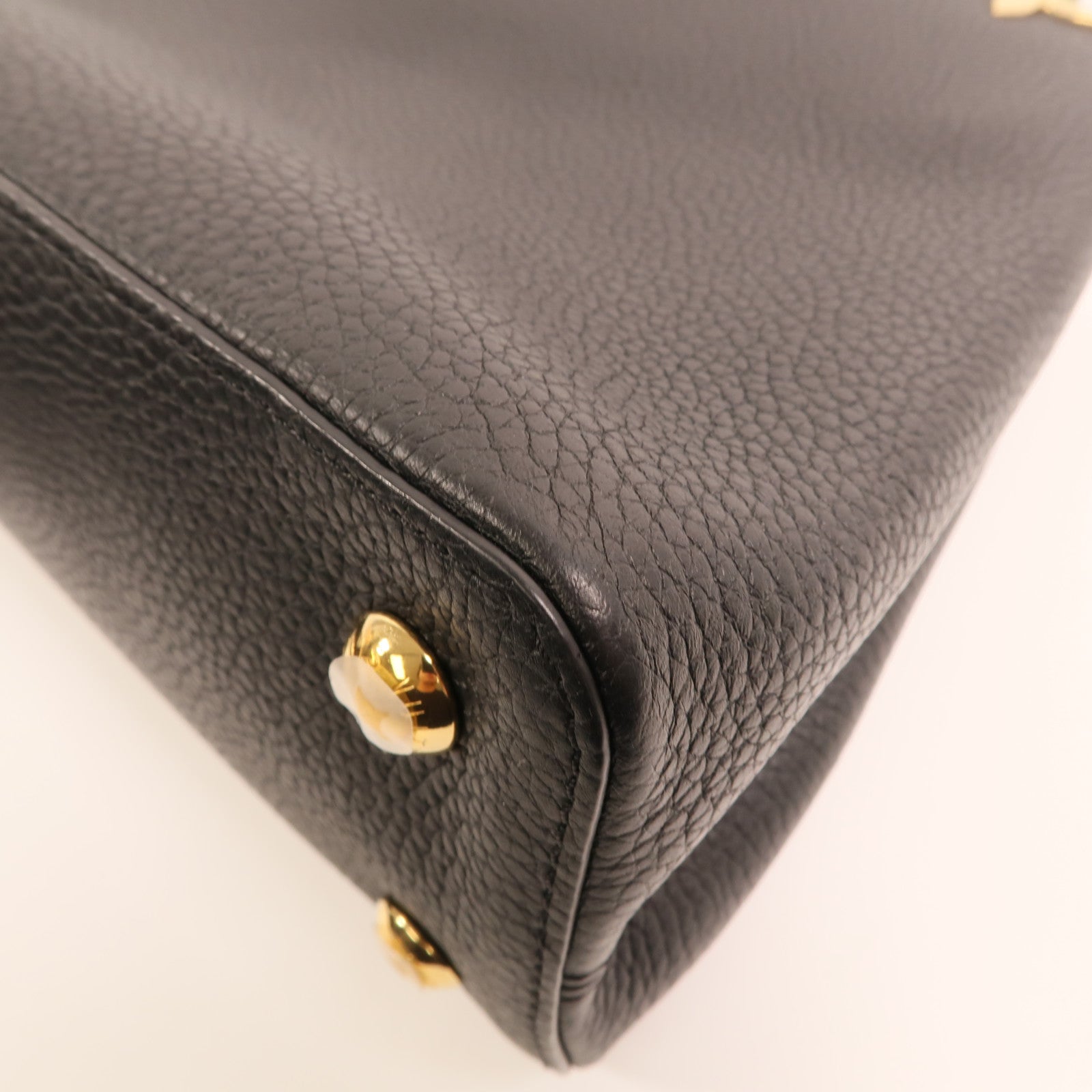 LOUIS VUITTON 牛皮皮革Capucines MM金扣手挽肩背兩用袋