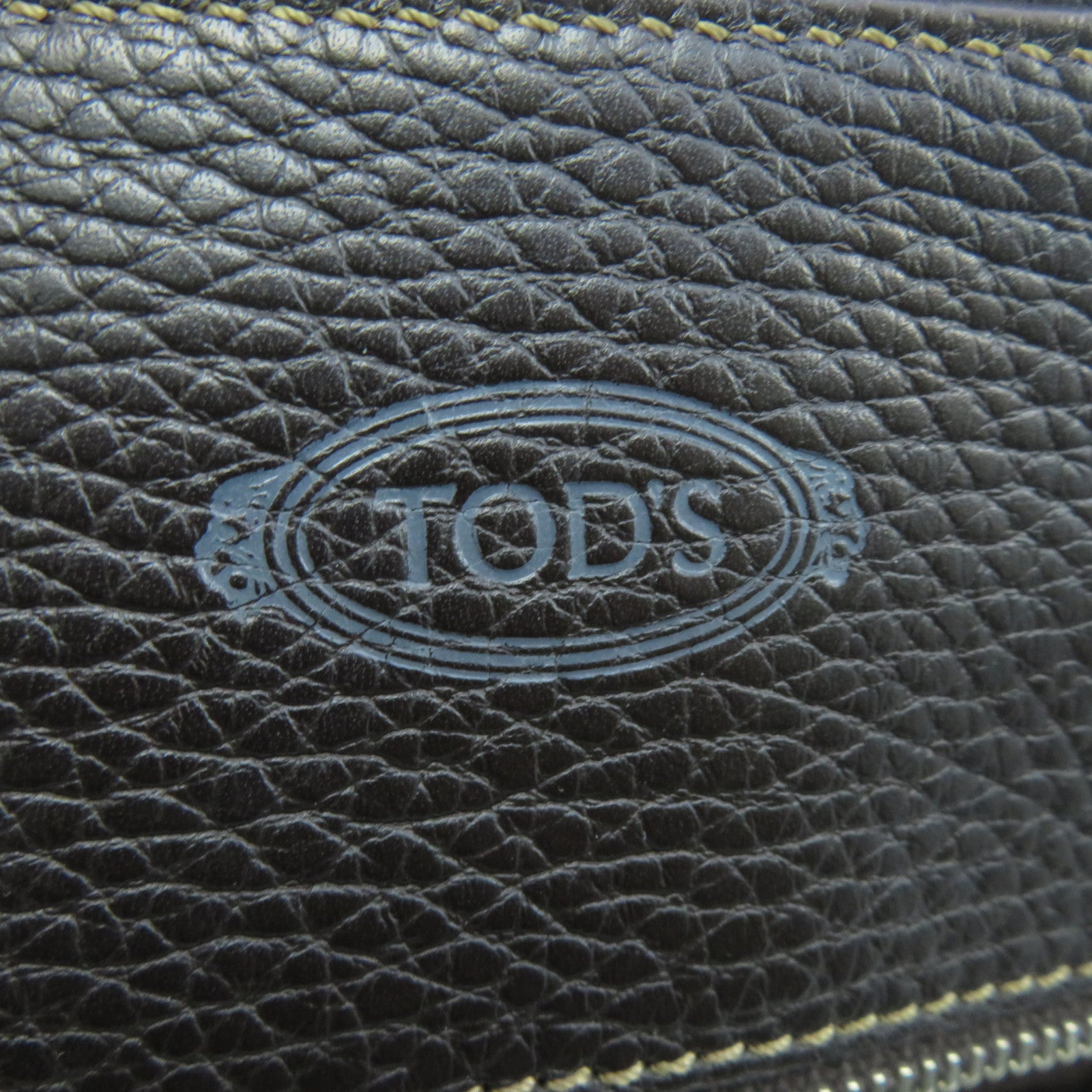 TOD’S 【清倉大減價】牛皮皮革Shoulder Bag銀扣肩背袋啡色