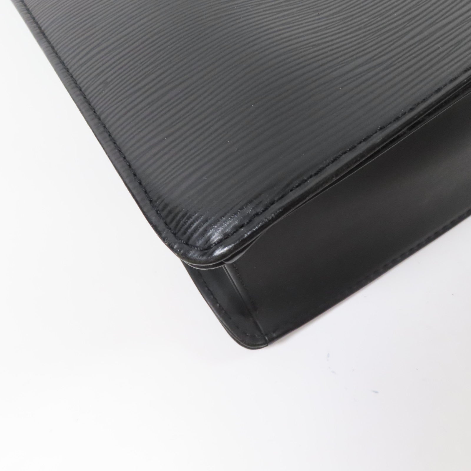 LOUIS VUITTON Epi Sac Plat銀扣手挽袋